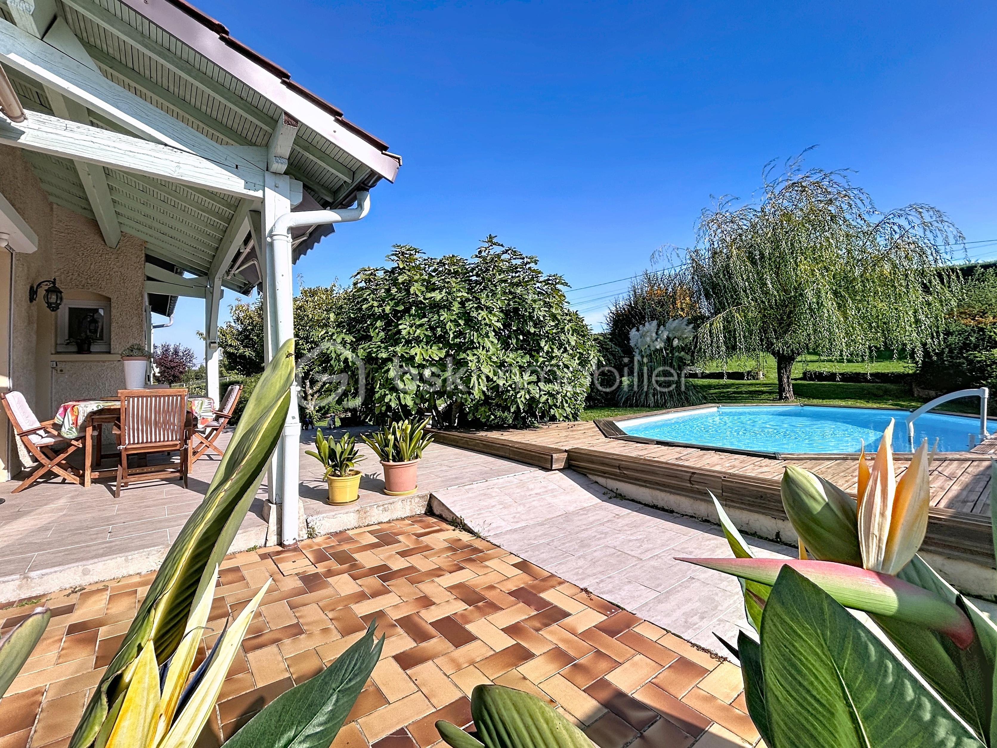 Maison traditionnelle de 134 m² - Terrasse (2).jpg