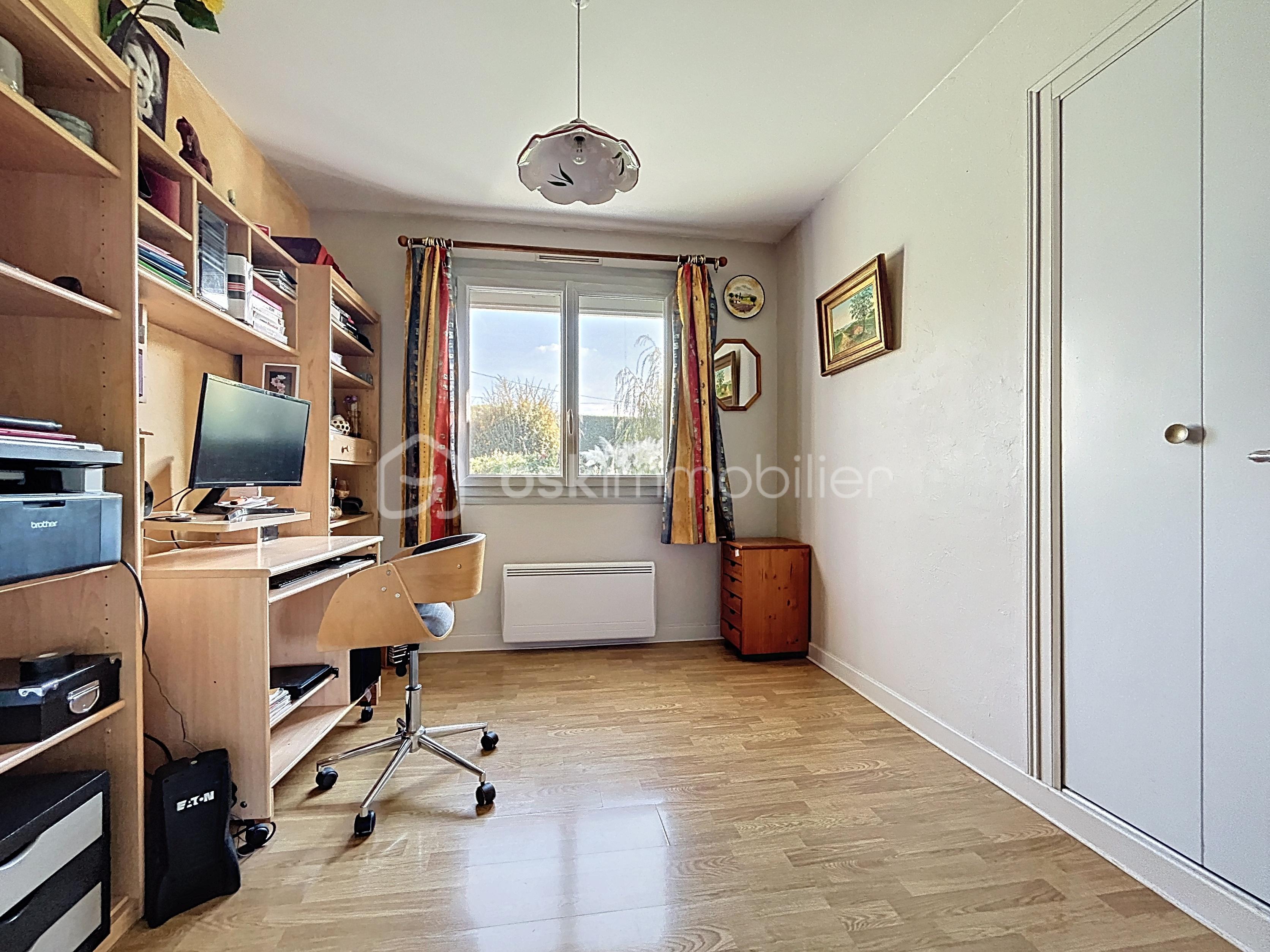 Maison traditionnelle de 134 m² - Chambre (1).jpg