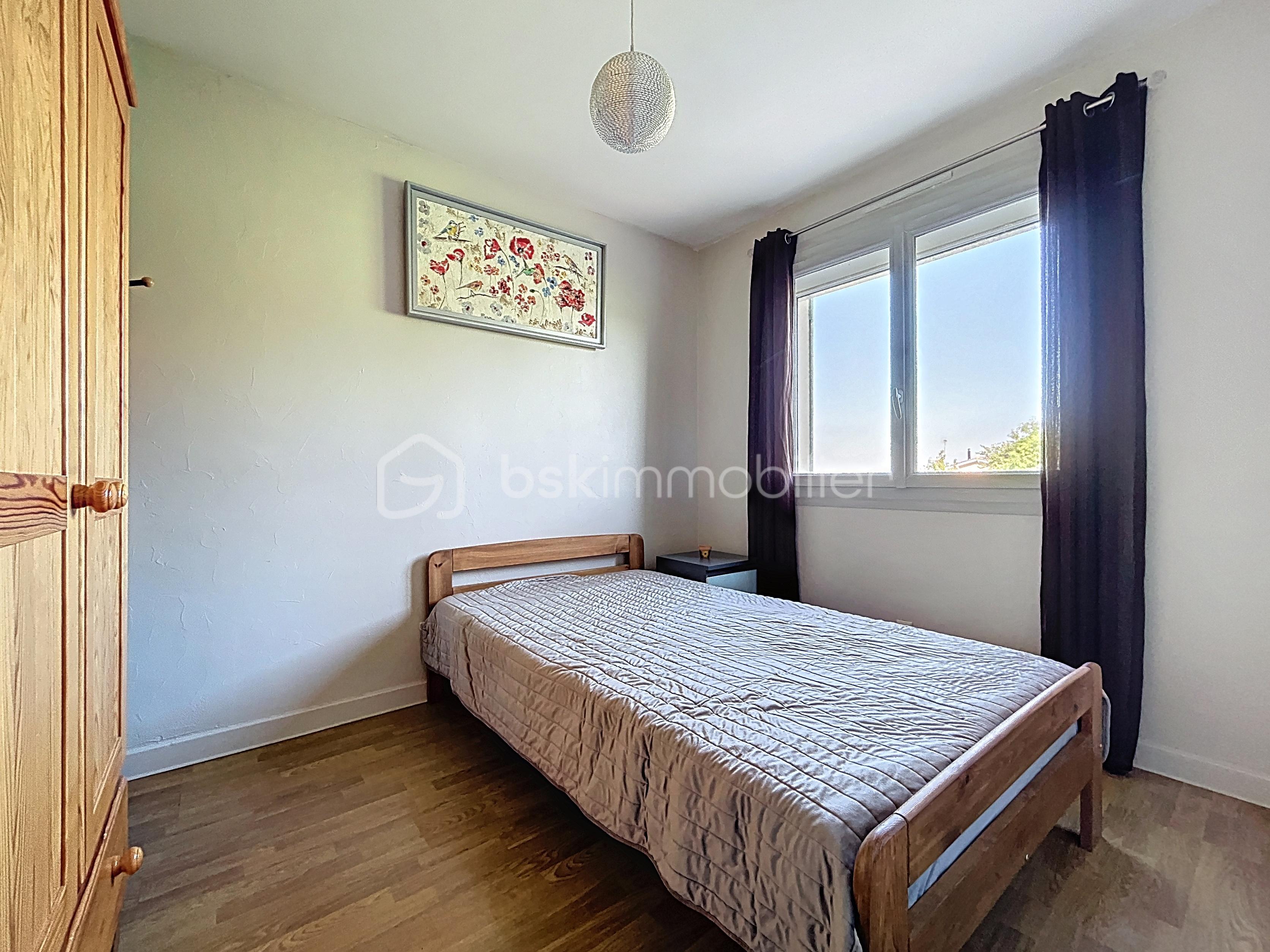 Maison traditionnelle de 134 m² - Chambre (3).jpg