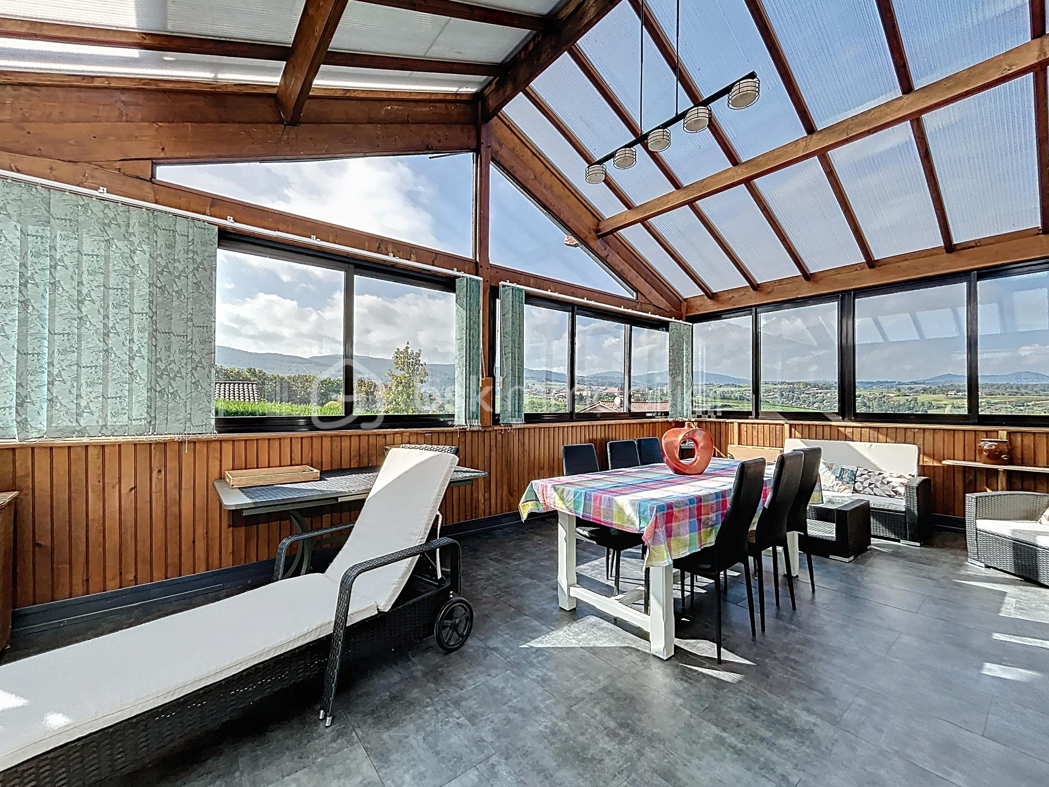Maison traditionnelle de 134 m² - Véranda (1).jpg
