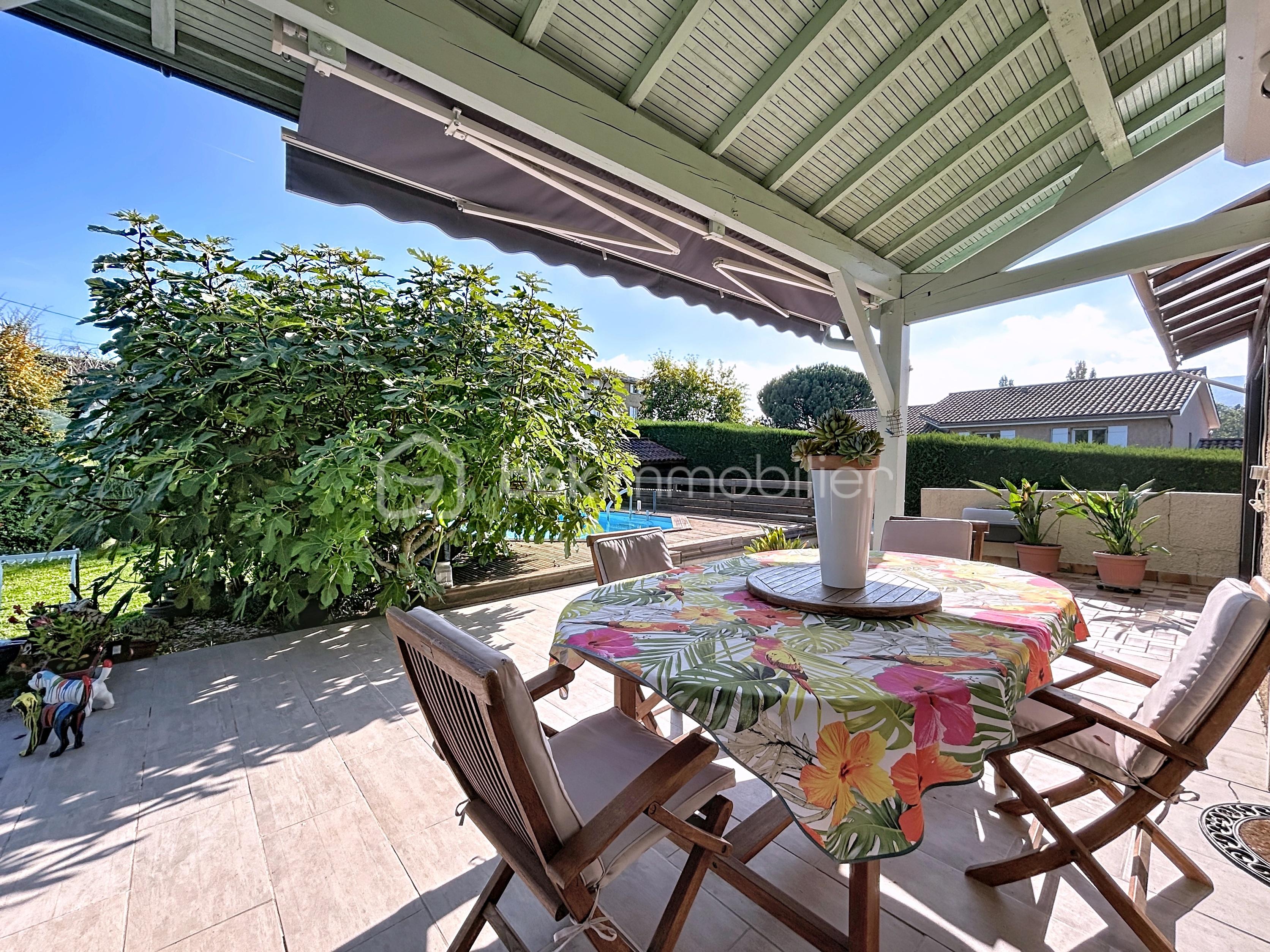 Maison traditionnelle de 134 m² - Terrasse (1).jpg