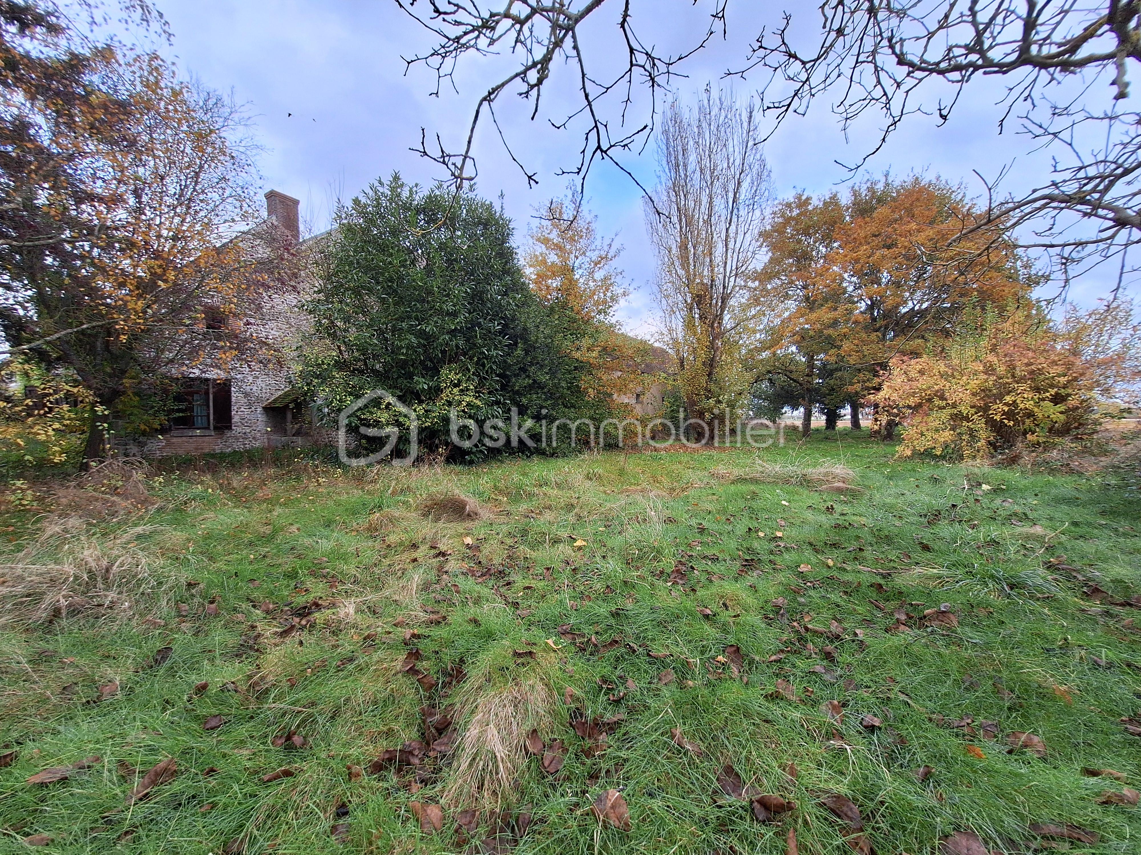 Corps de ferme de 197 m² - ph neuvy5.jpg