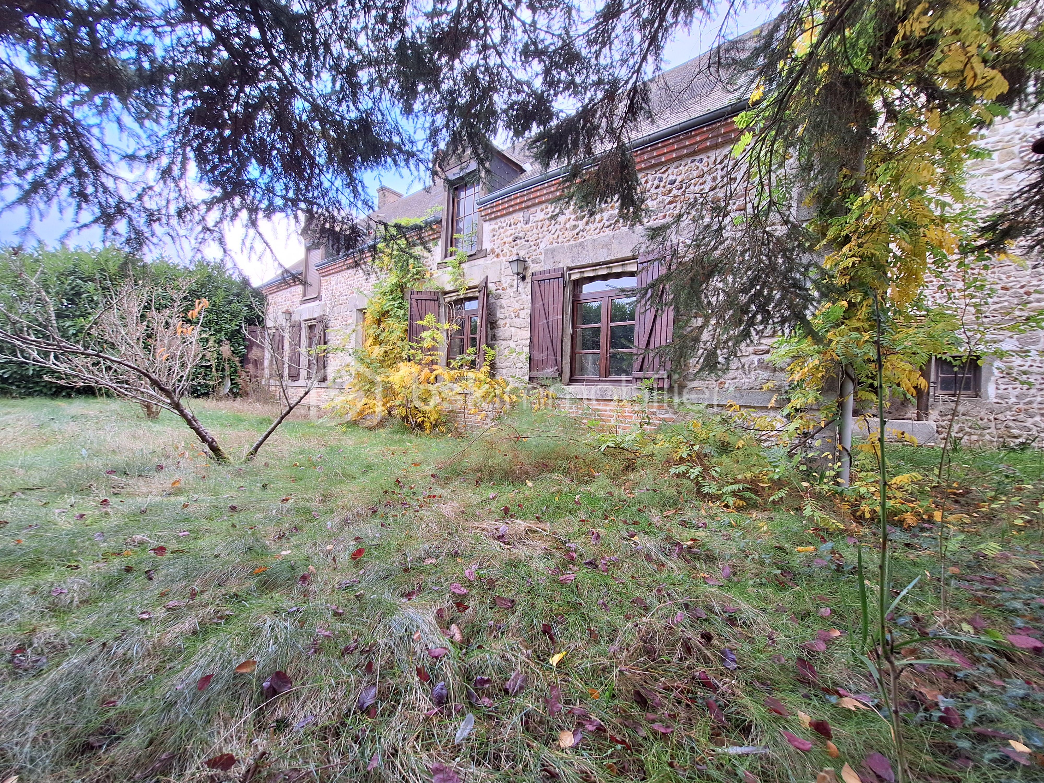 Corps de ferme de 197 m² - ph neuvy3.jpg