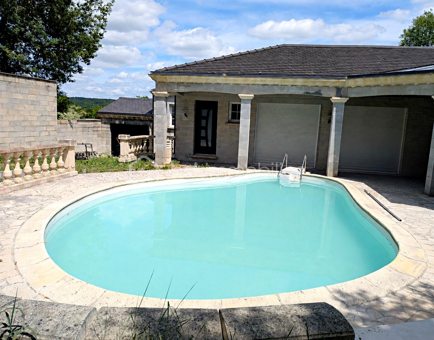 piscine fait .jpg