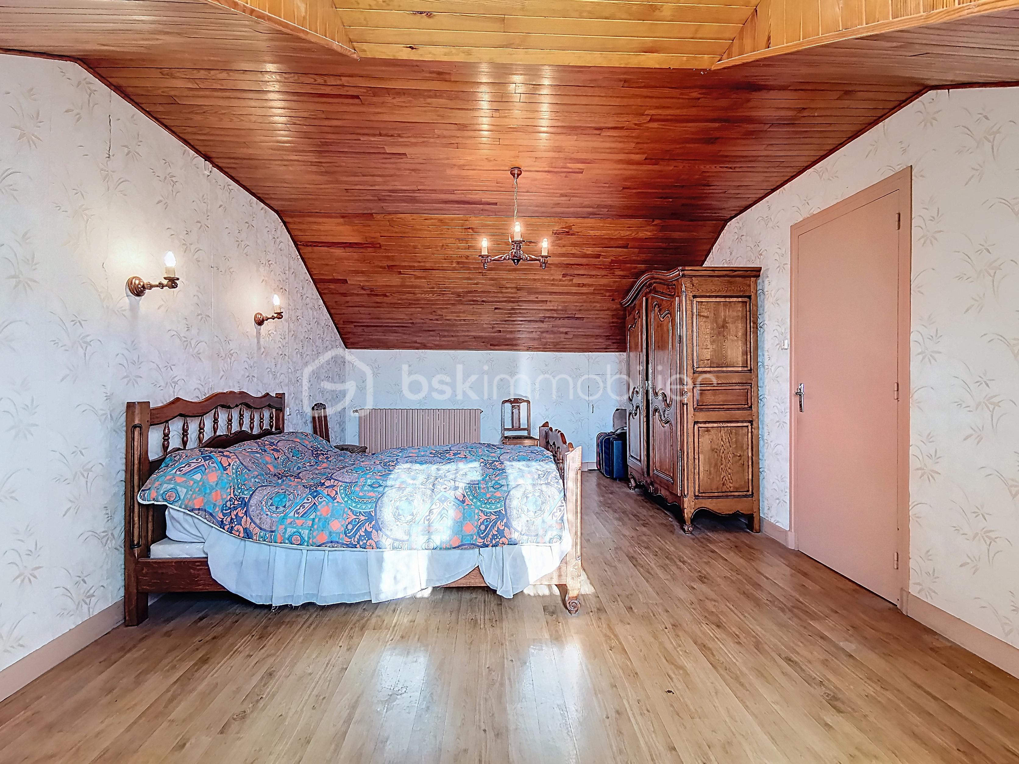 Maison ancienne de 115 m² - vadot_00016.jpg