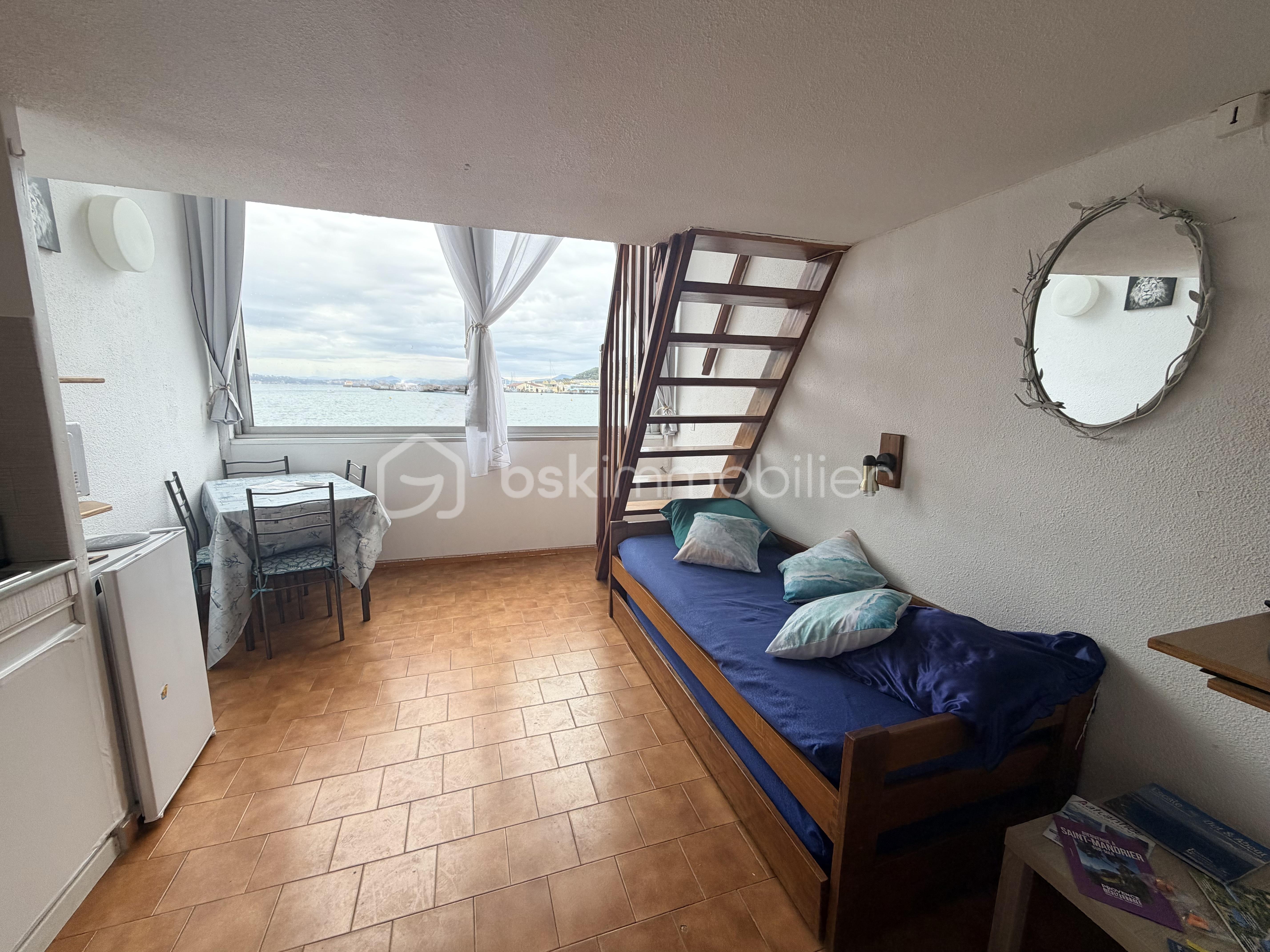 Appartement de 30 m² - Pièce de vie 2.jpg