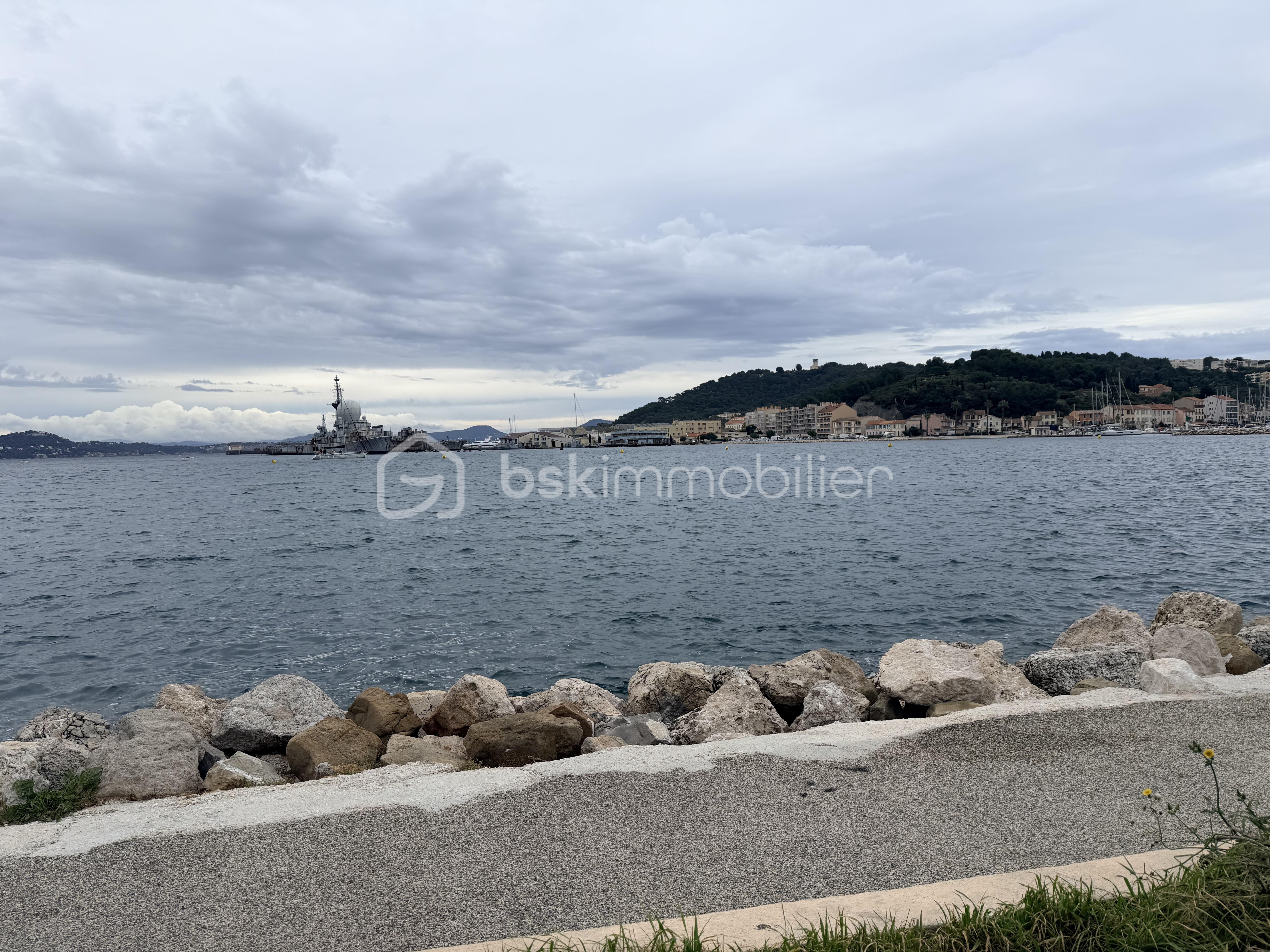 Appartement de 30 m² - Mer port .jpg