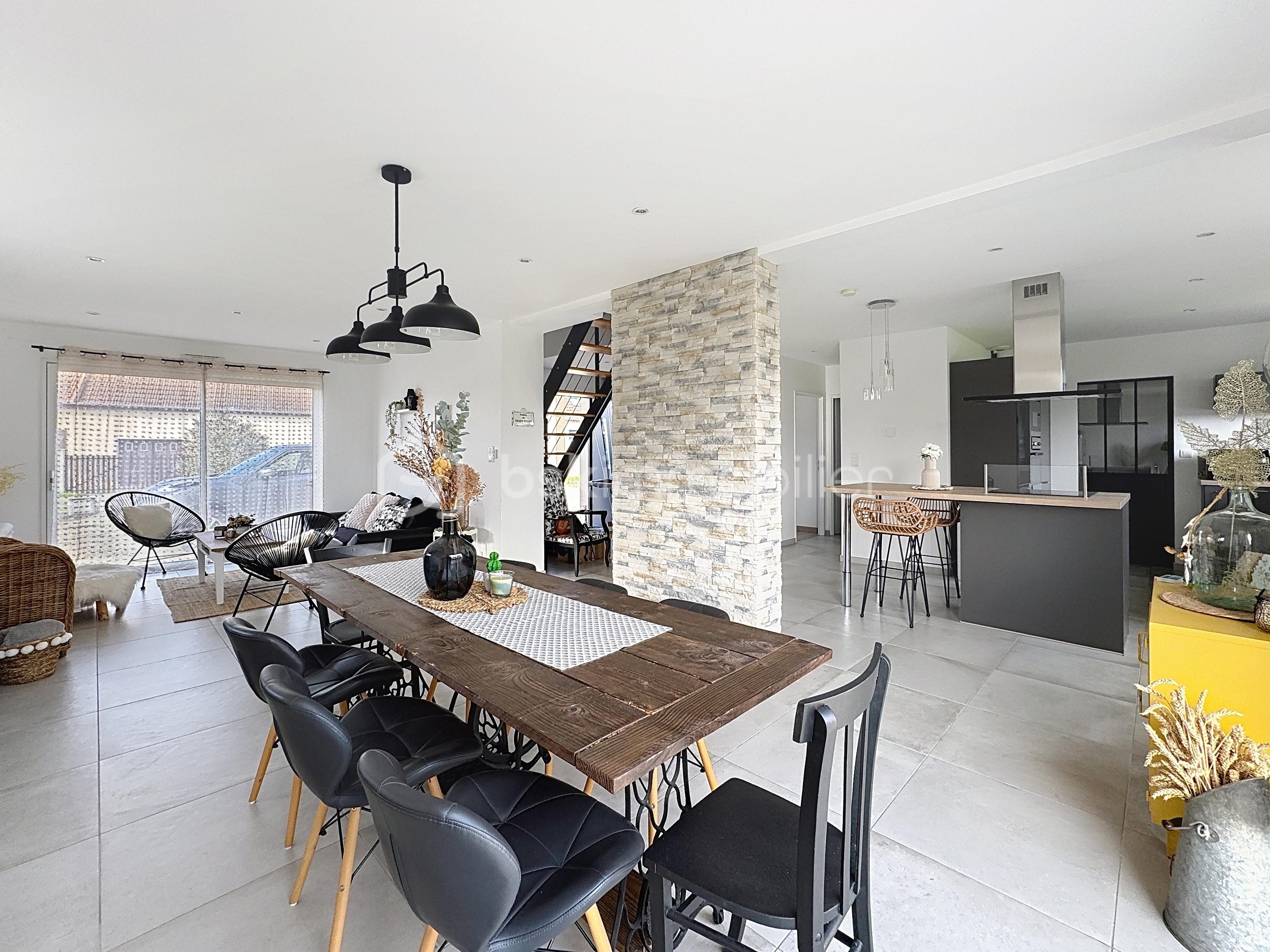 Maison de 138 m² - photo-1763039681 2.jpg