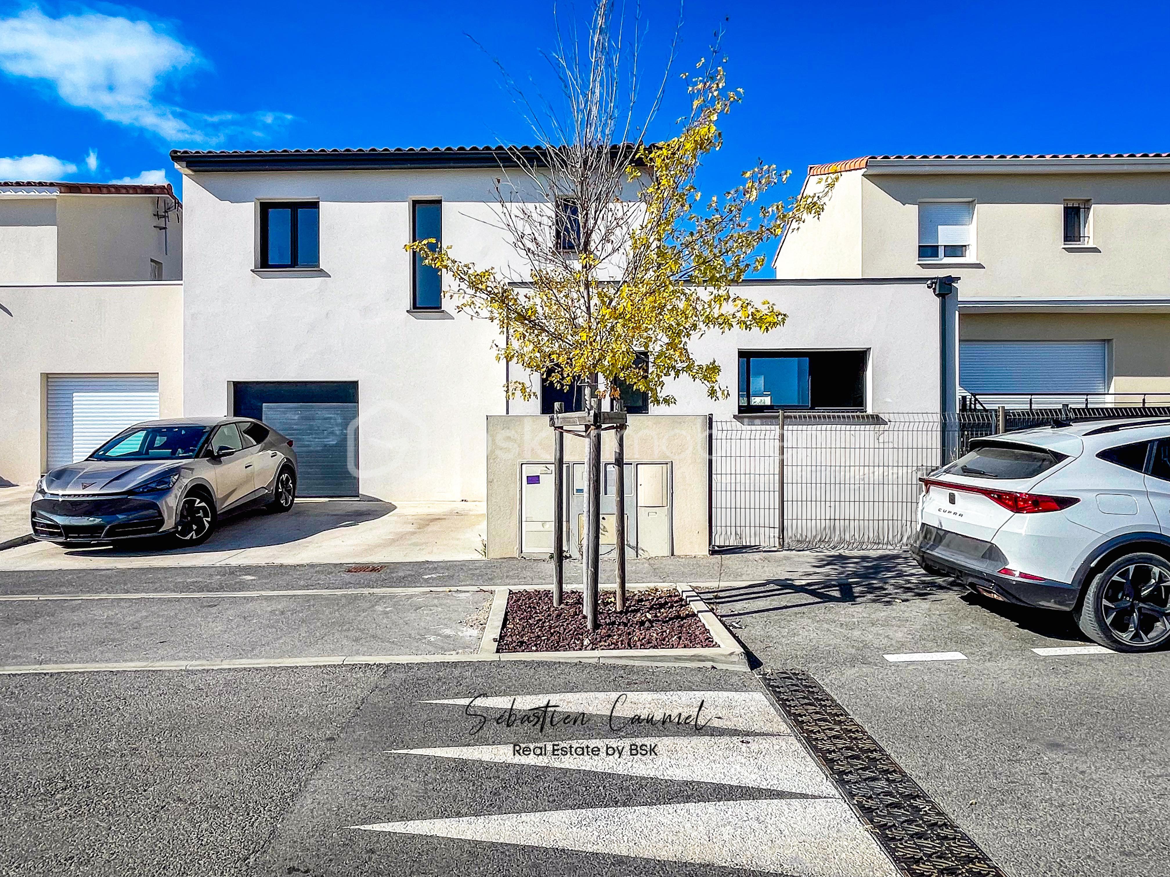 Villa de 101 m² - DEVANT MAISON 2.jpg