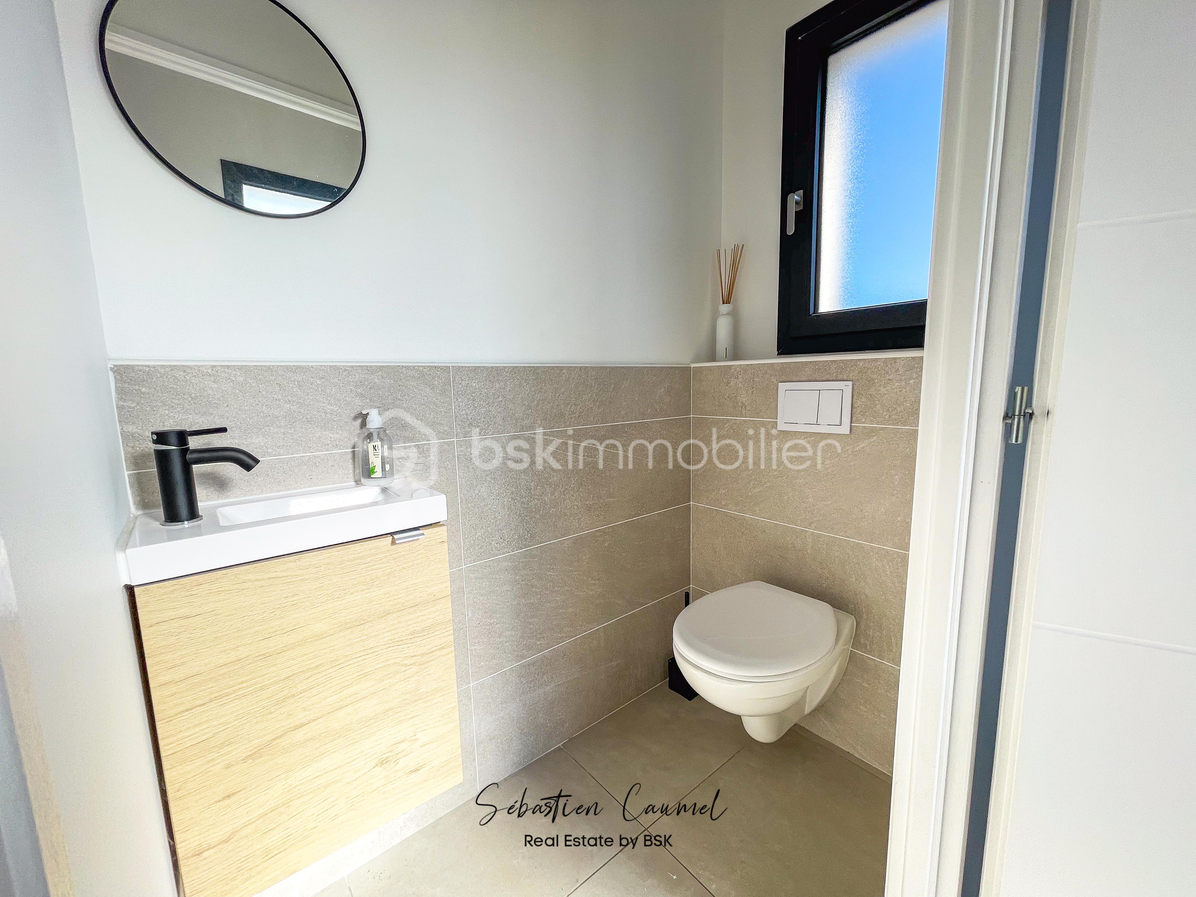 Villa de 101 m² - WC RDC.jpg