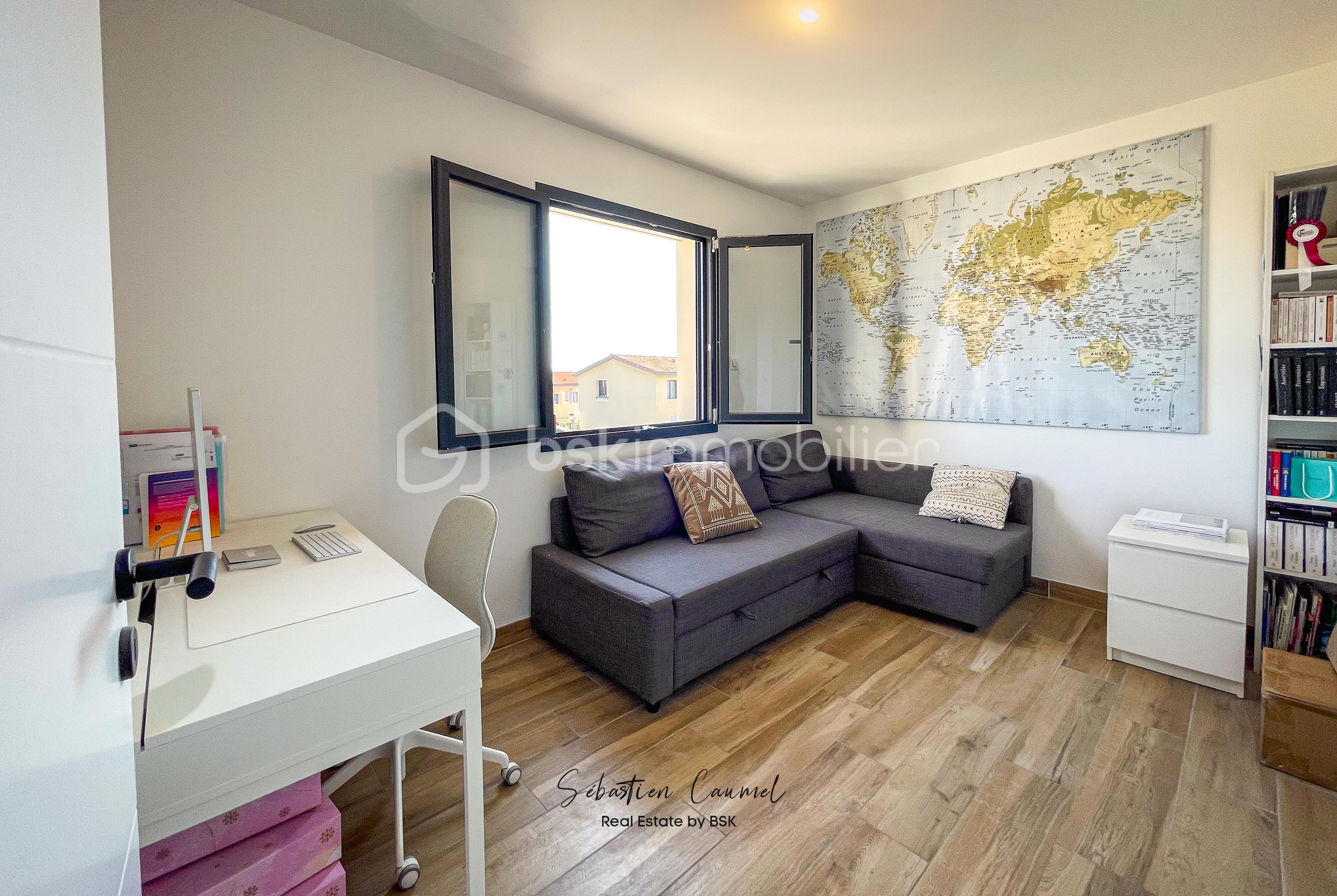 Villa de 101 m² - CHAMBRE 1 BUREAU R+1 1.jpg