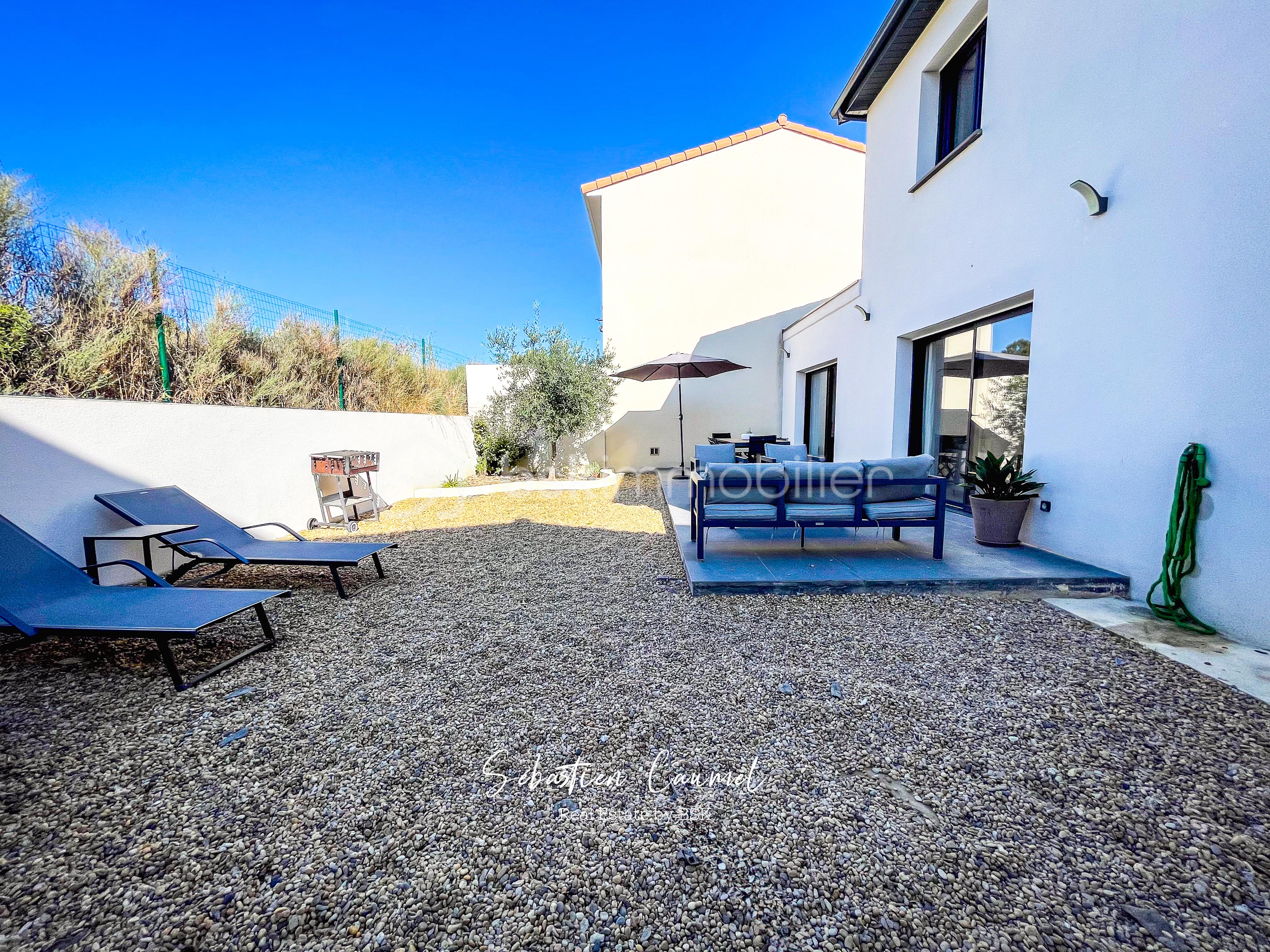 Villa de 101 m² - TERRASSE JARDIN 10.jpg