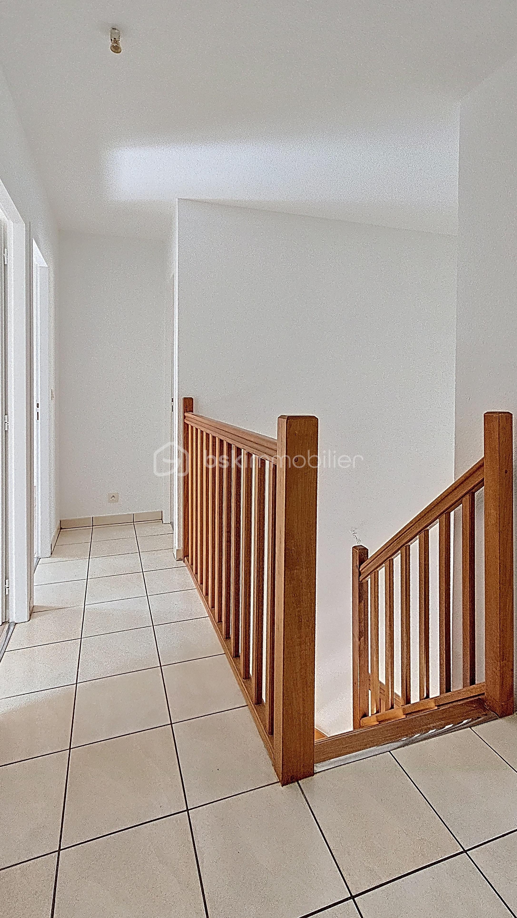 Maison contemporaine de 85,60 m² - arainty_00011.jpg