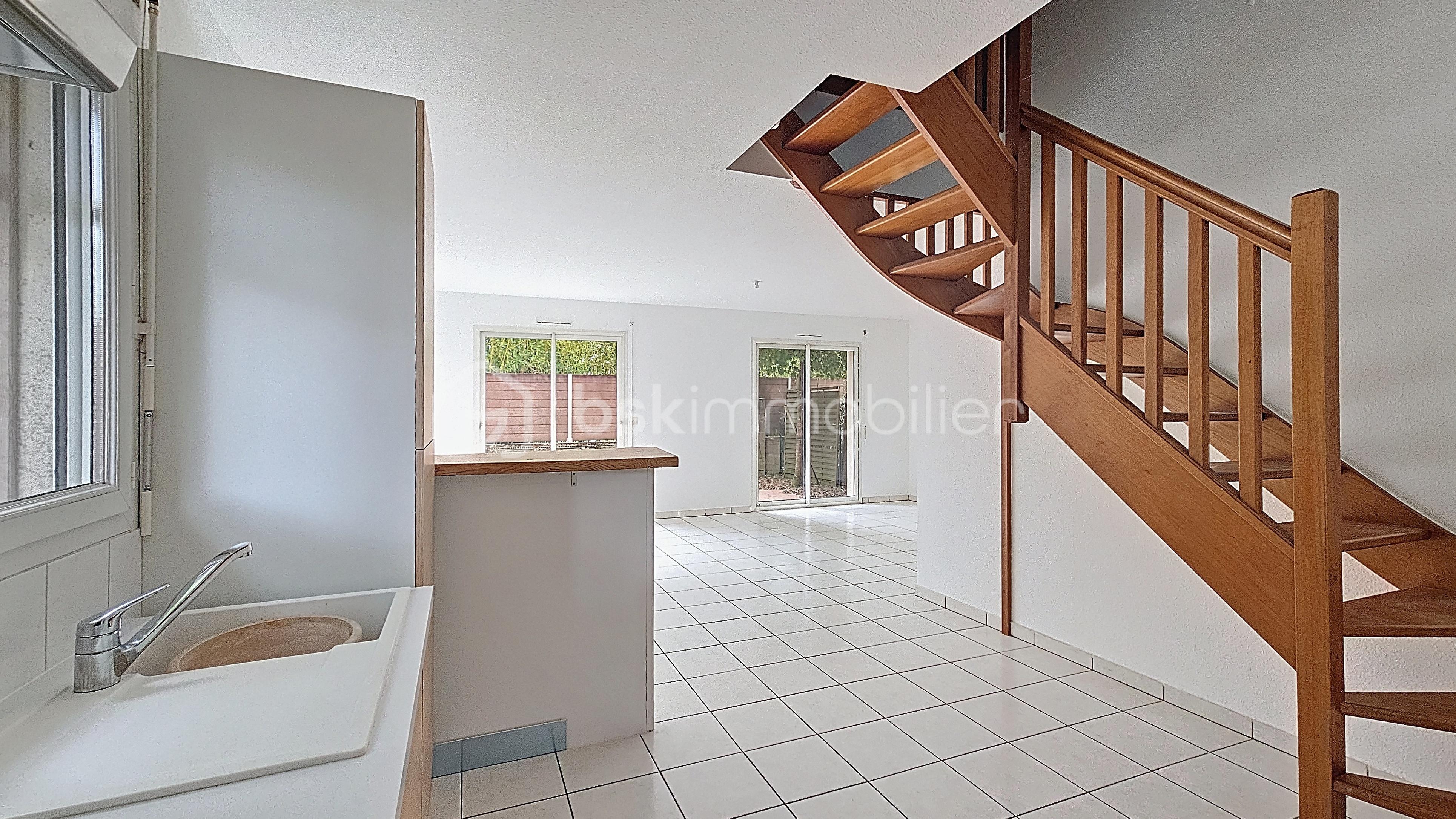 Maison contemporaine de 85,60 m² - arainty_00004.jpg