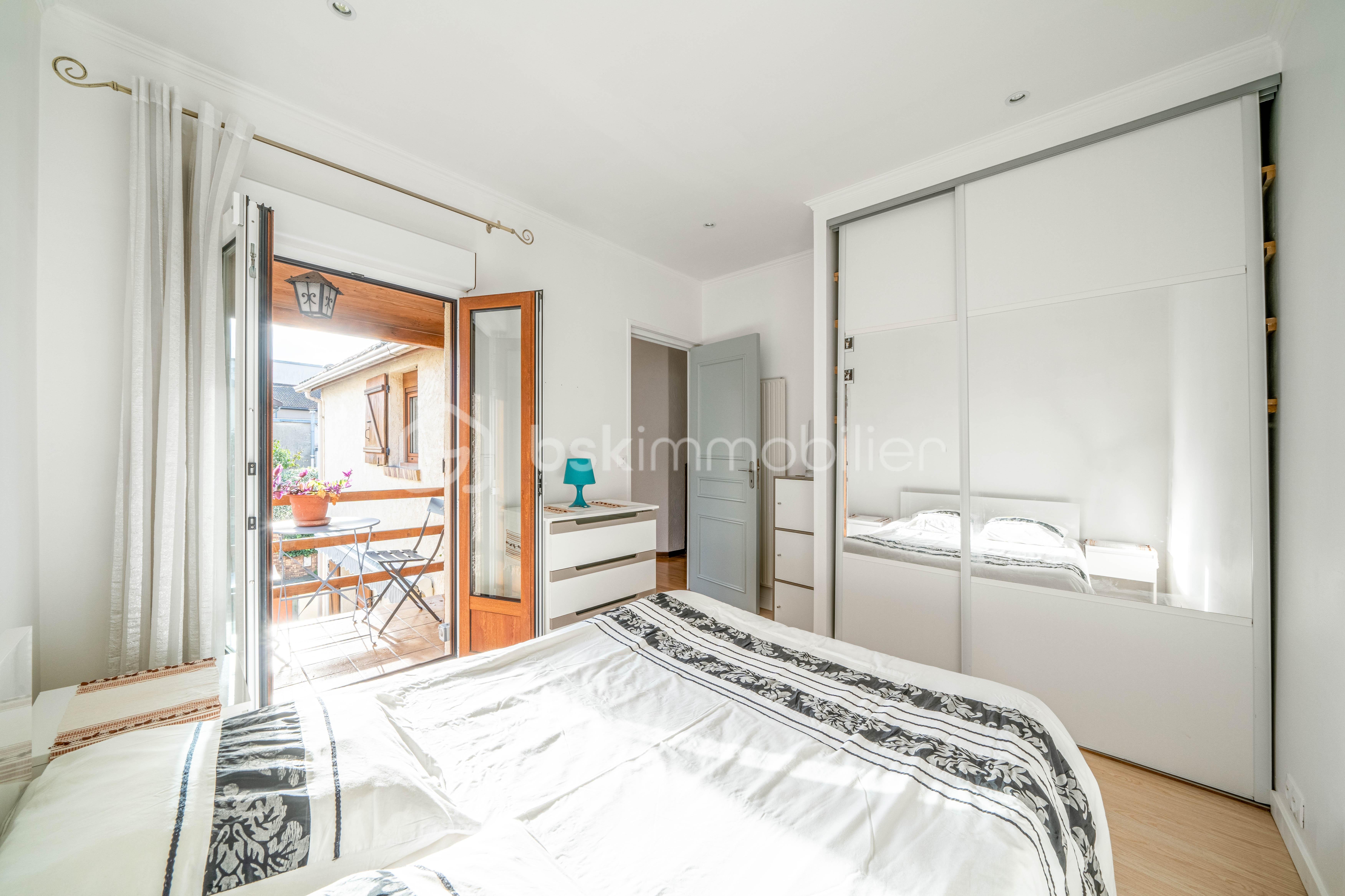 Maison de ville de 90 m² - 9 - Chambre.jpg