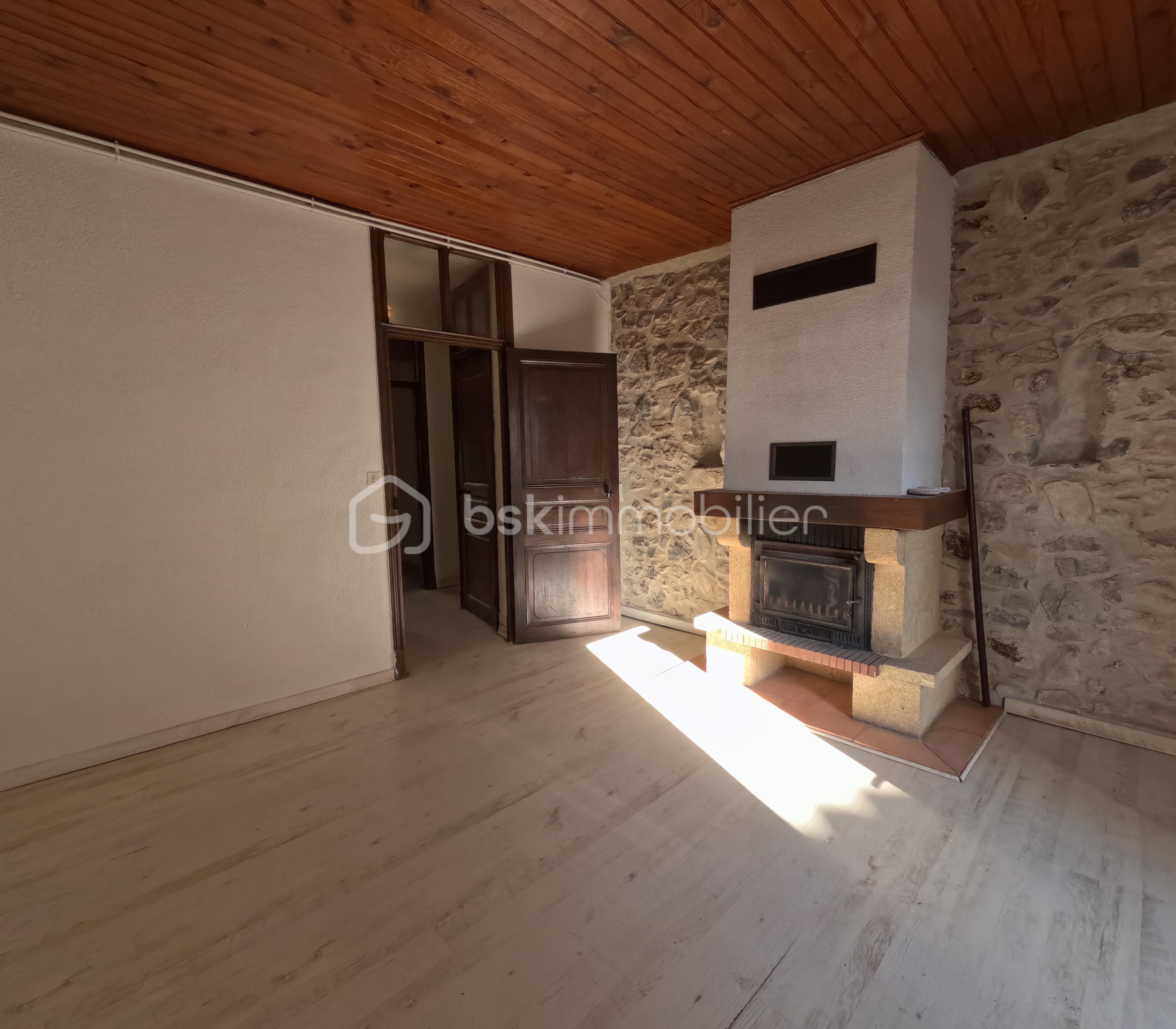 Maison de village de 108 m² - GOPR0079.JPG