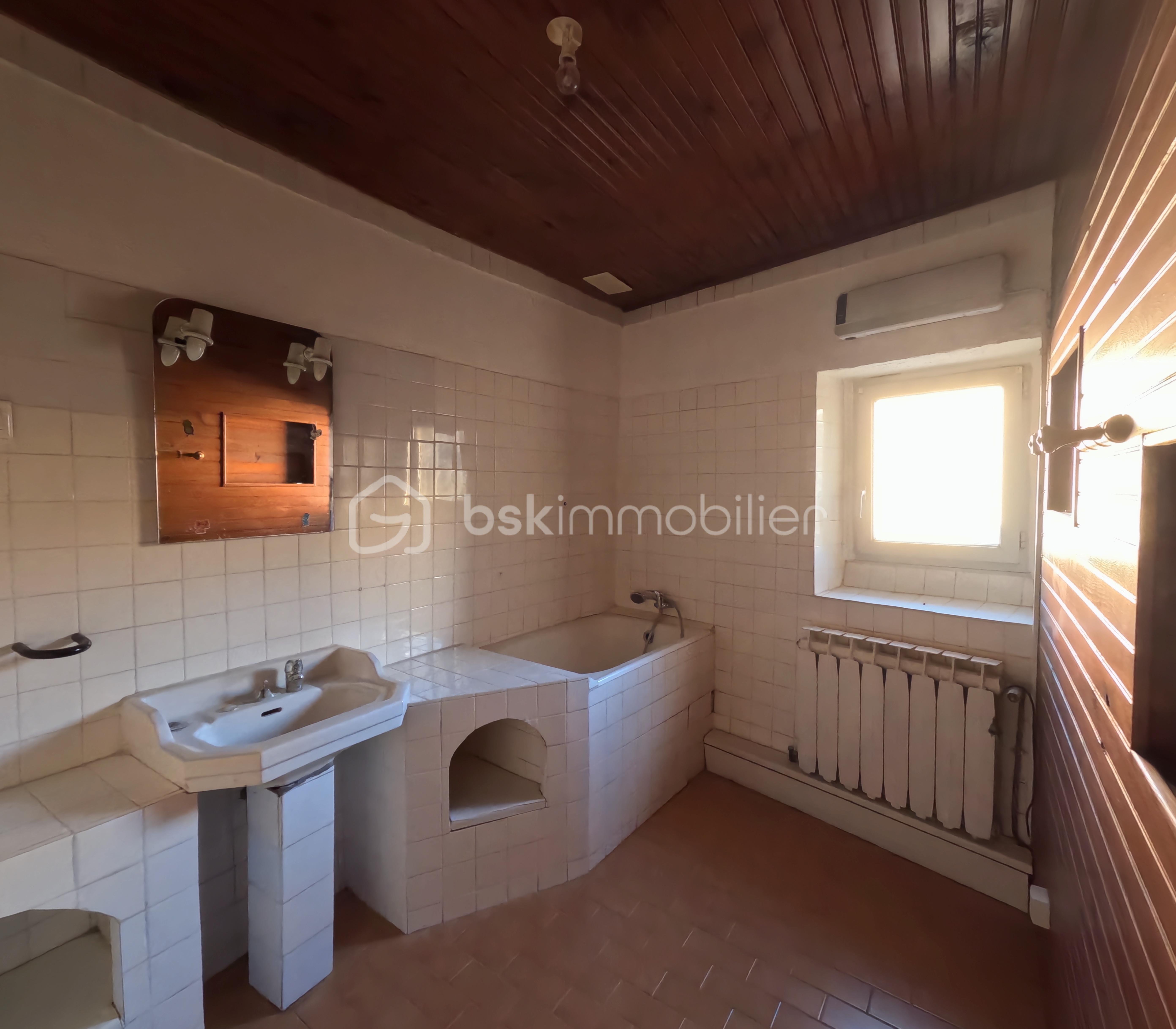 Maison de village de 108 m² - GOPR0091.JPG
