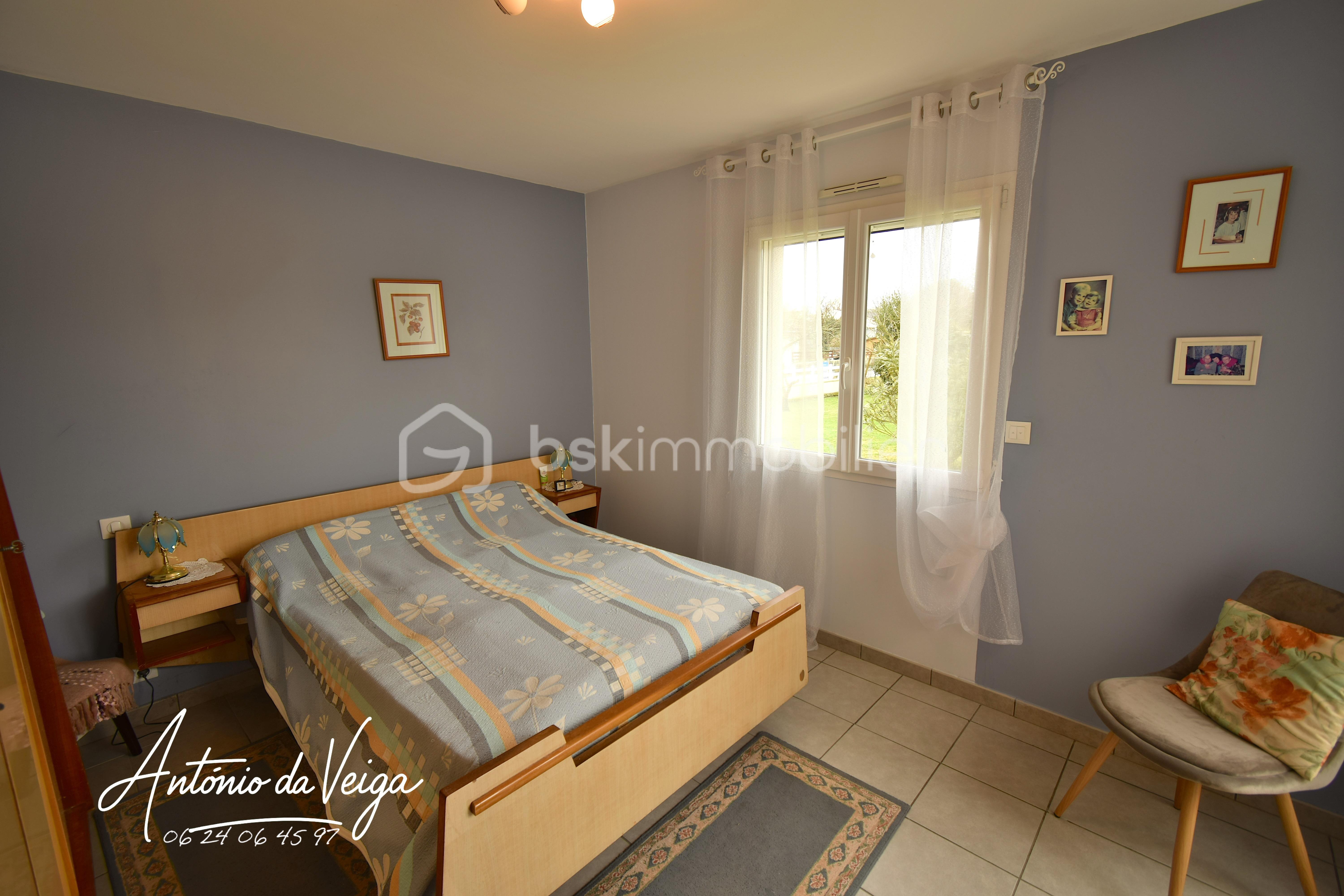 Maison de ville de 94,95 m² - Chambre 3.JPG