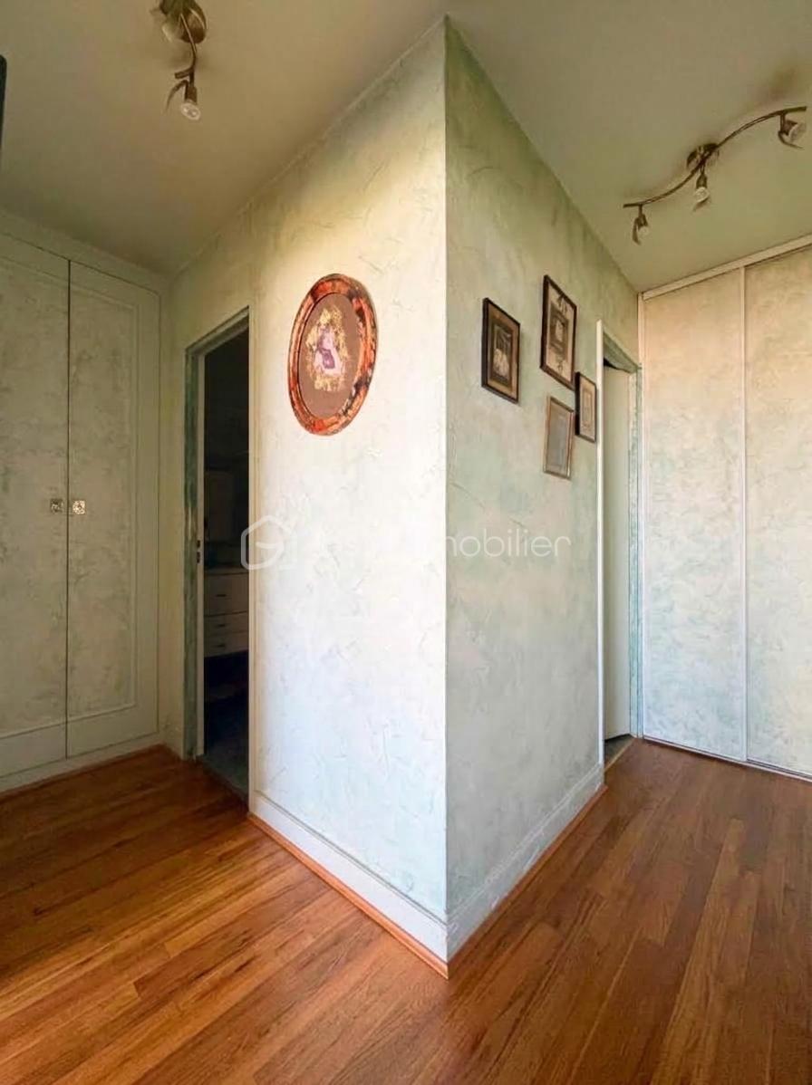 appartement-70m2-courbevoie-couloir-1.jpeg