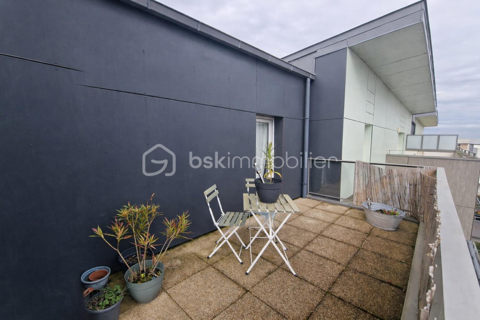 EXTERIEUR  JOUR 1.png