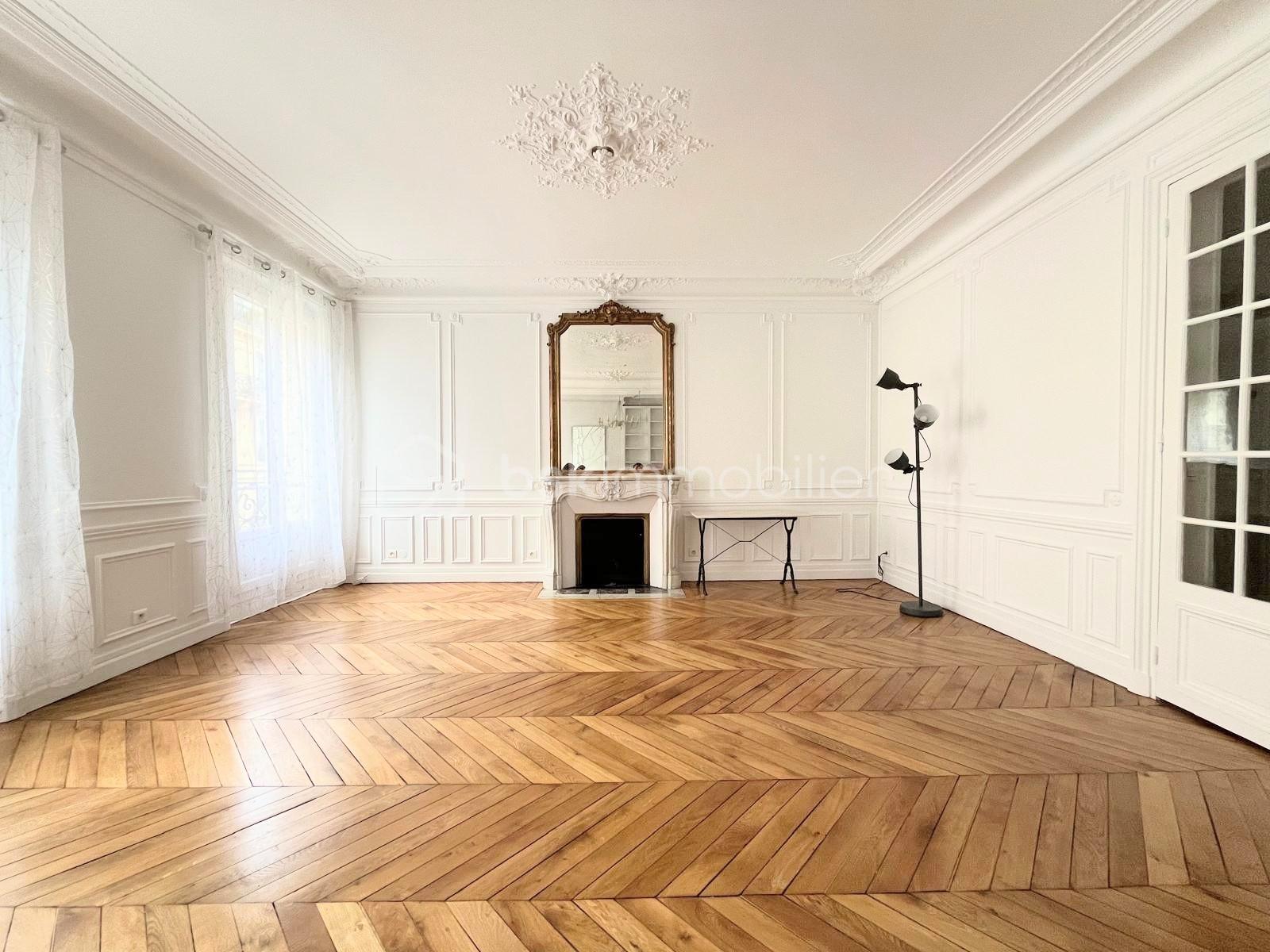 Appartement de 121,53 m² - salon.jpg