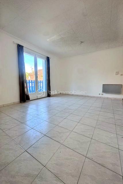 Appartement de 31 m² - hoqi-68ae9ace09ac4e4882f8410b445d2fc1.JPG