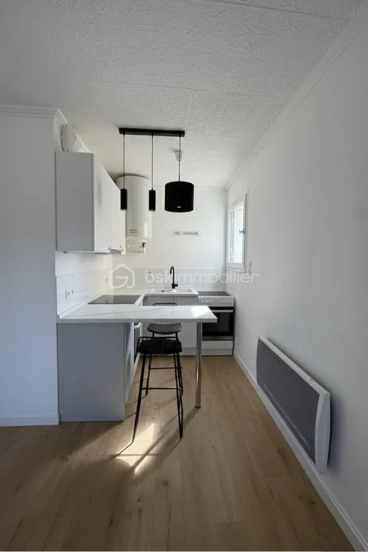 Appartement de 31 m² - hoqi-a3def67bb8aa4ed79c269b08a9db92e8.JPG