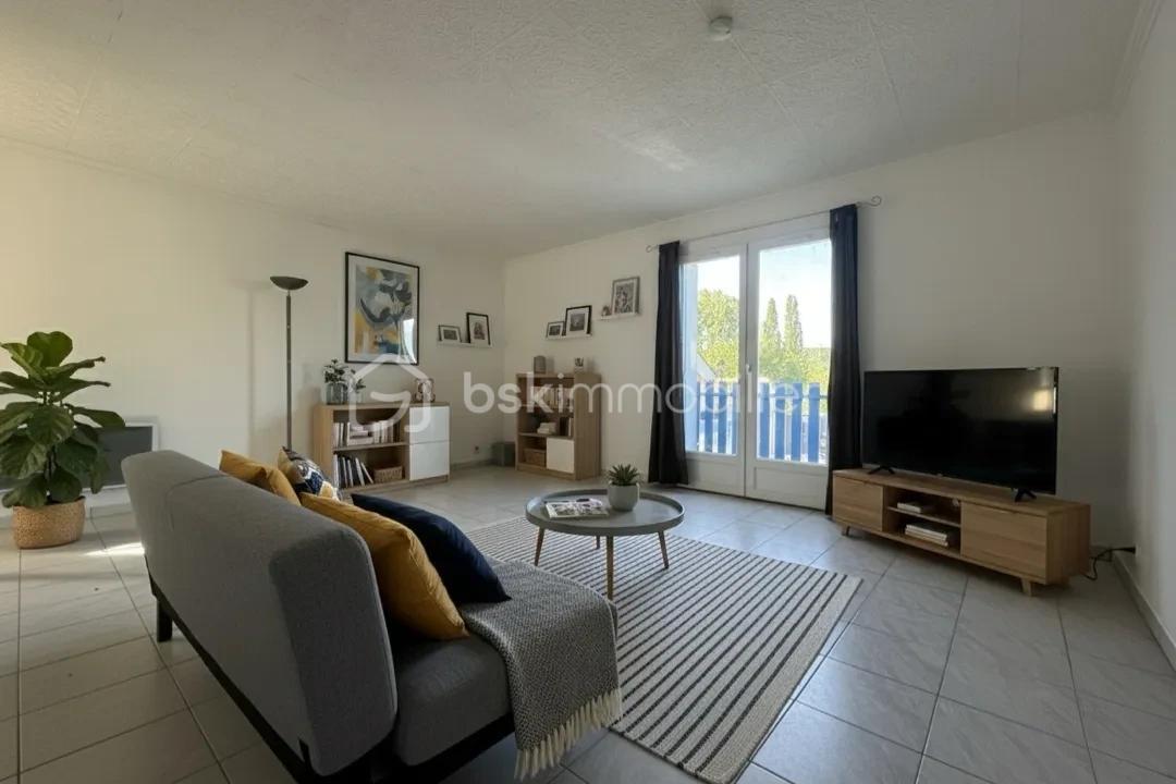 Appartement de 31 m² - hoqi-a4848fe49aed406896a664ba839f0387.JPG