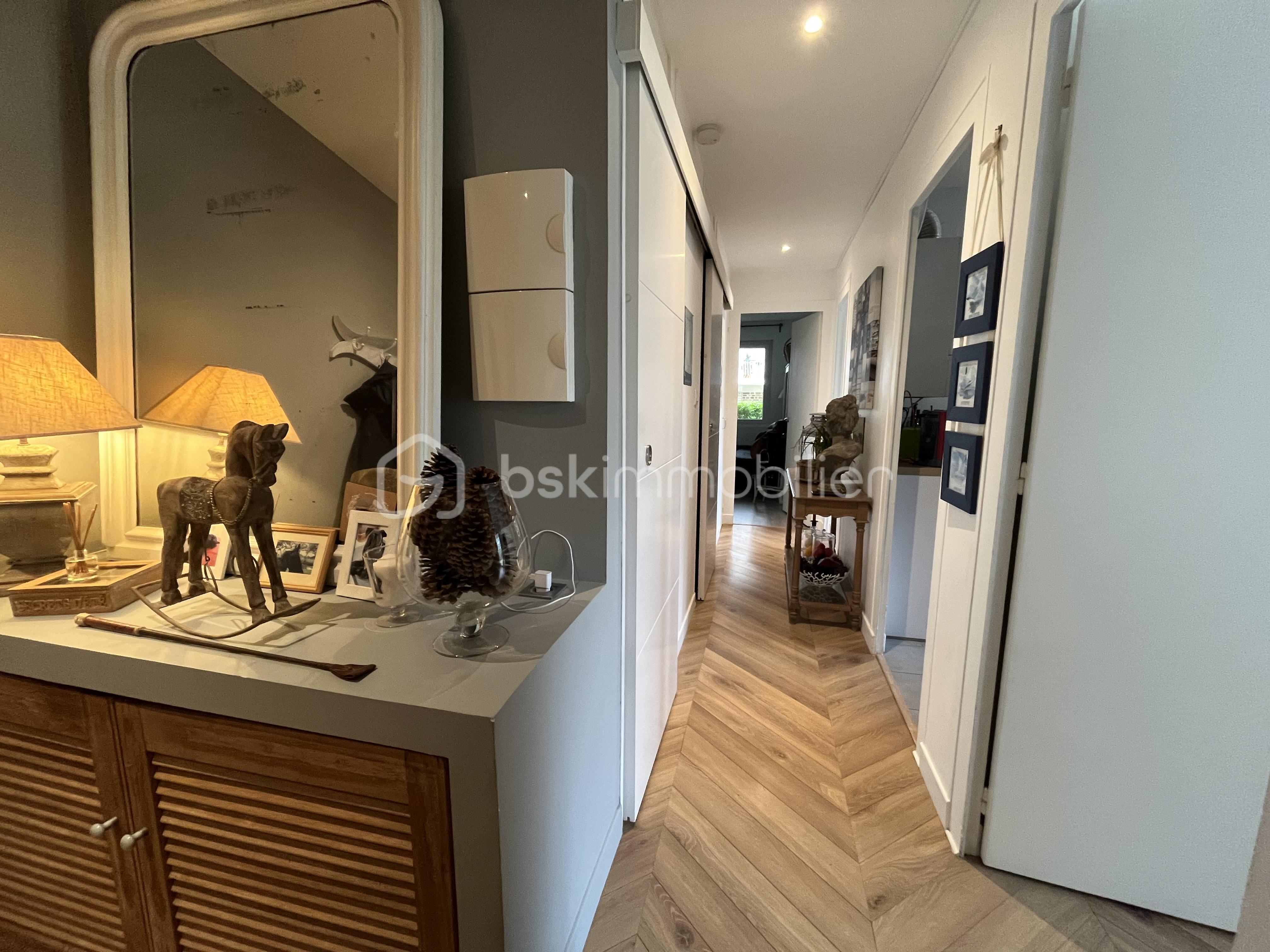 Appartement de 66,56 m² - entré2.jpg