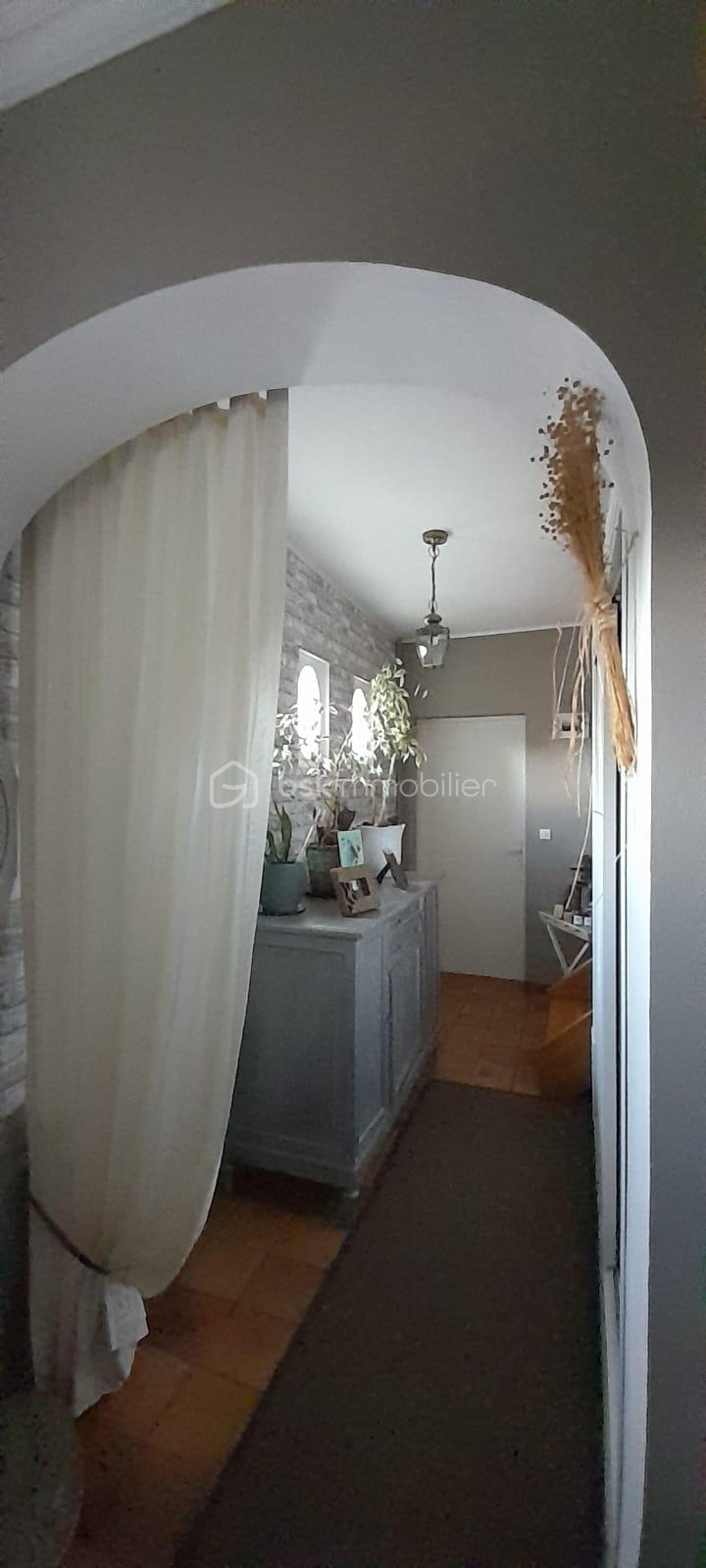 Maison de 185 m² - entrée.jpeg