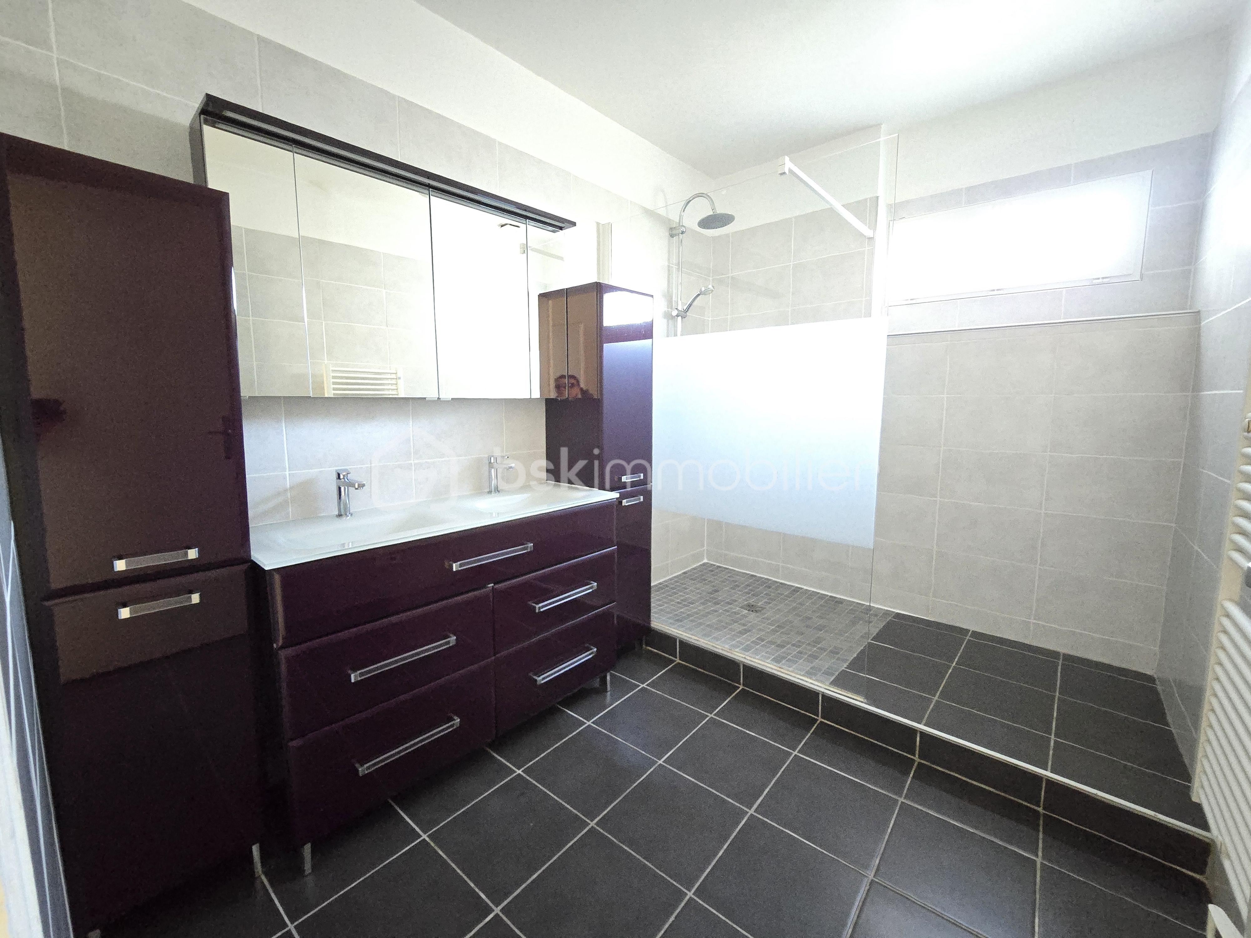 Maison traditionnelle de 103 m² - 20251228_101918.jpg