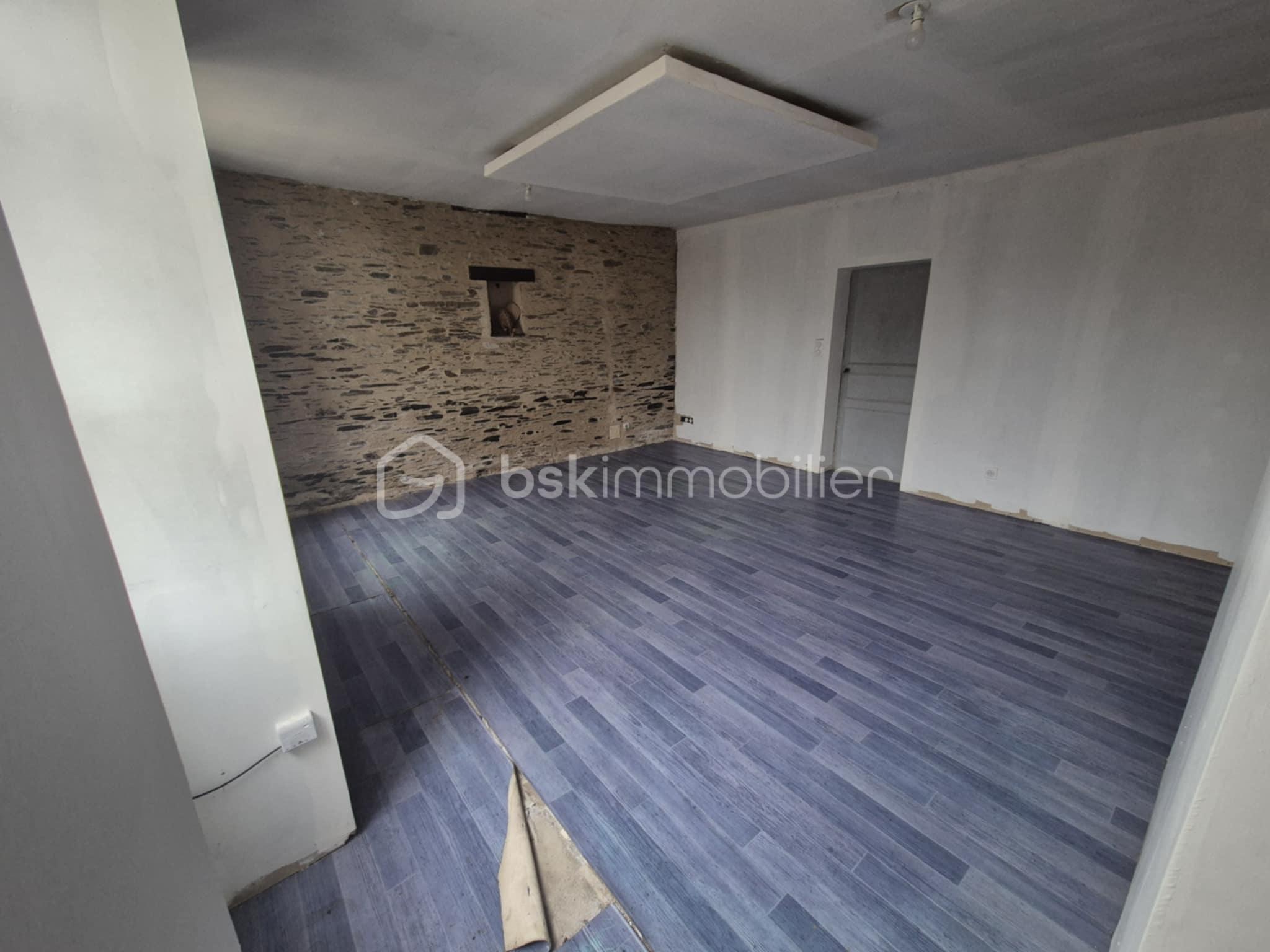 Maison de village de 113 m² - e4d7c4c7-5ac1-4b23-85f0-50bd3ad88694.jpeg