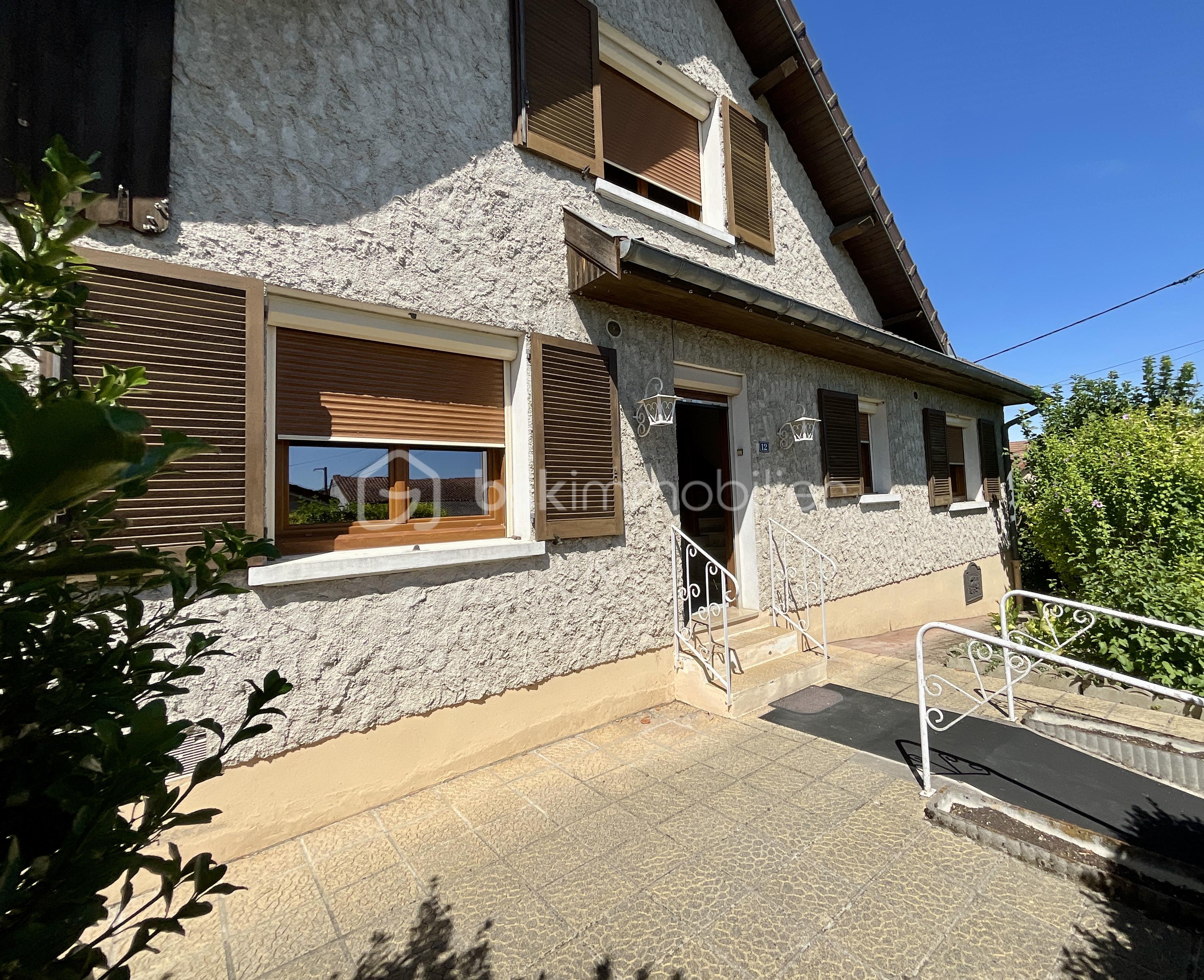 Maison 7 pièces 149 m² · à Compertrix · 149 m² · 219 000 €