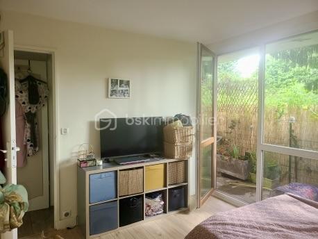 Appartement de 77 m² - CHAMBRE1 CHYLLY.jpeg