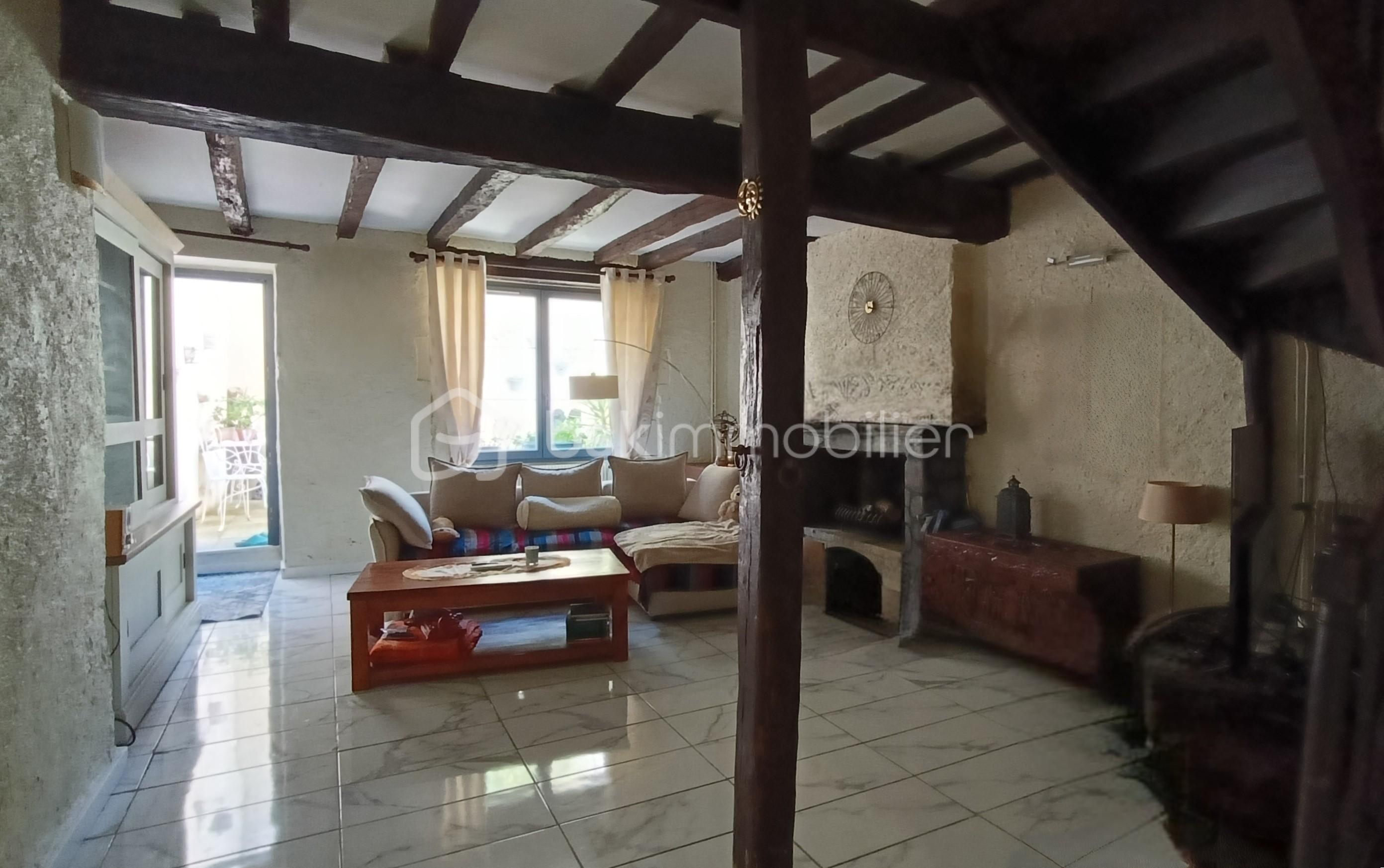 Maison de ville de 118 m² - SAL2.jpg