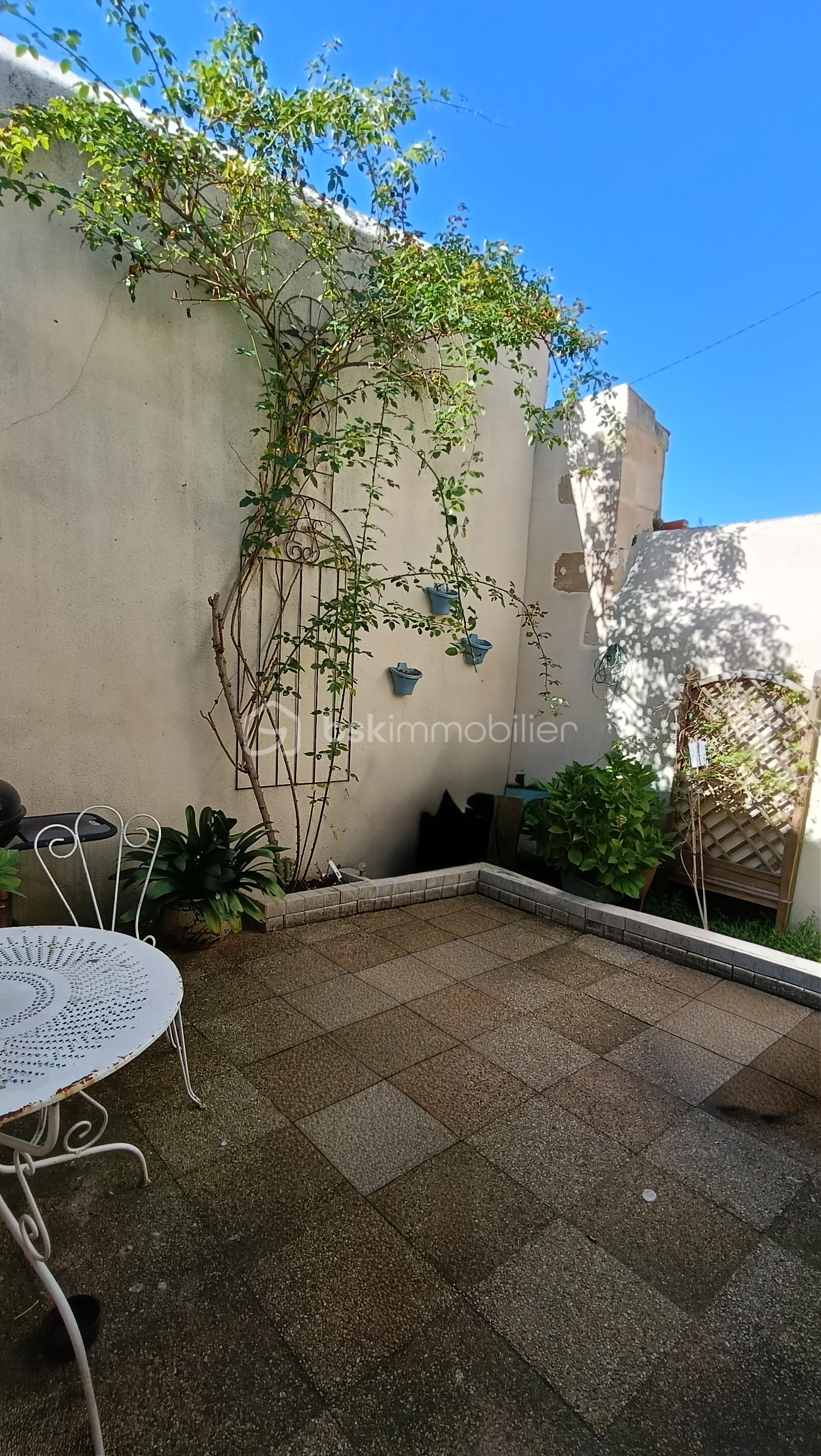 Maison de ville de 118 m² - COUR.jpg