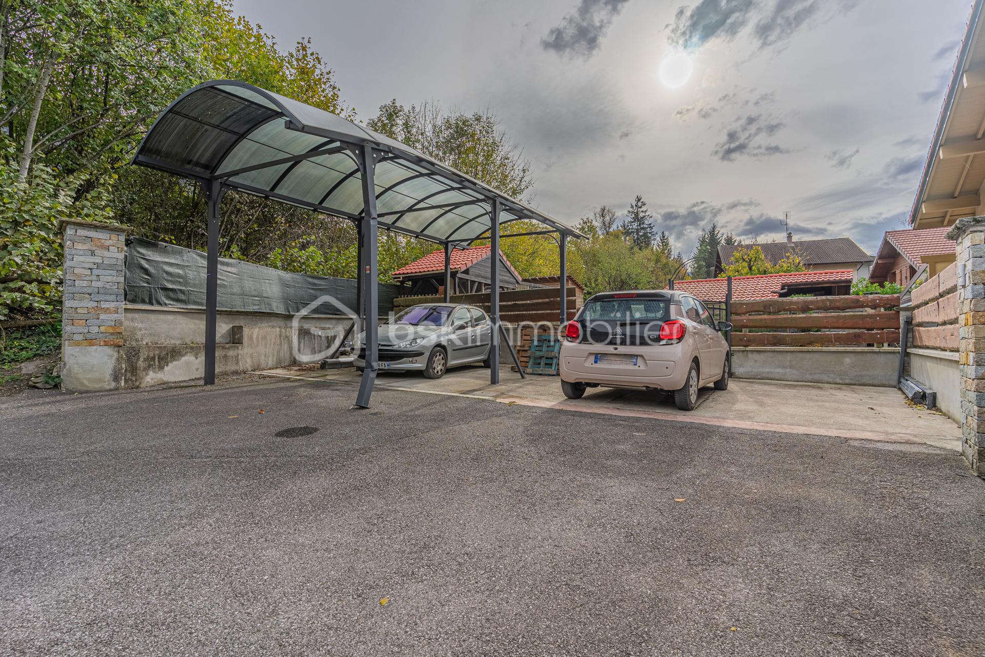 sationnement ext.jpg