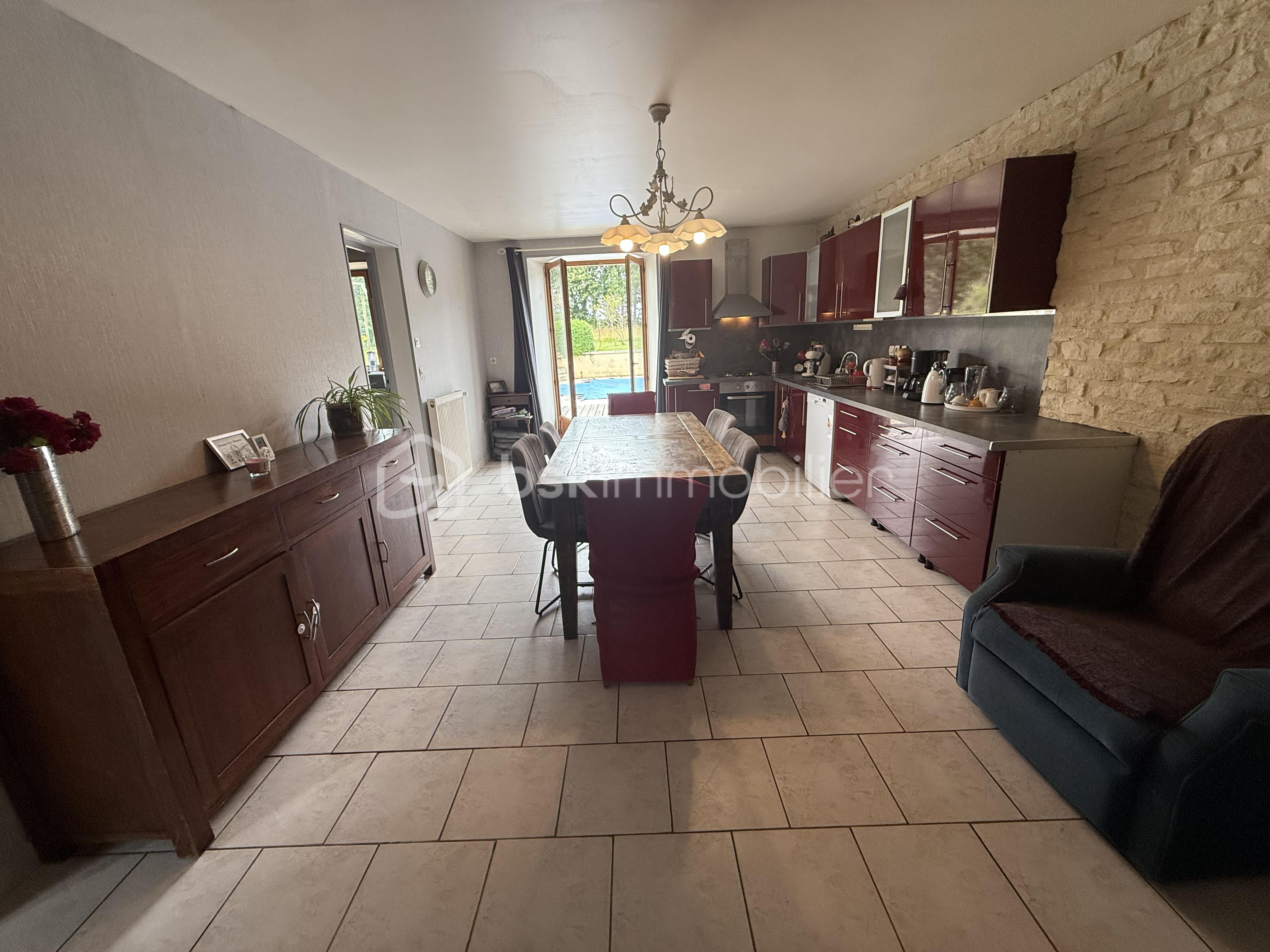 Maison d hote de 326 m² - received_729210509752112.jpeg
