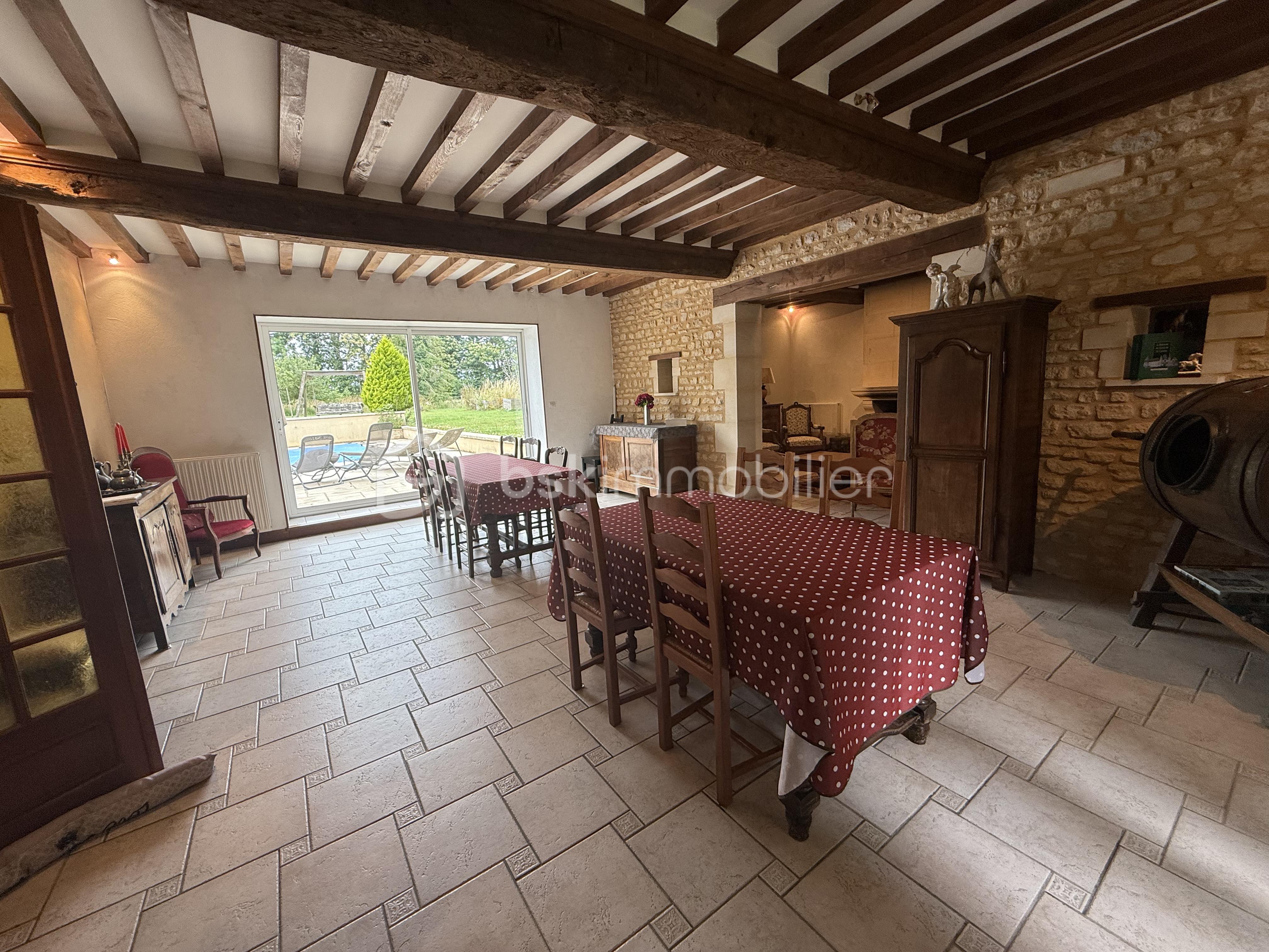 Maison d hote de 326 m² - received_1470635020756828.jpeg