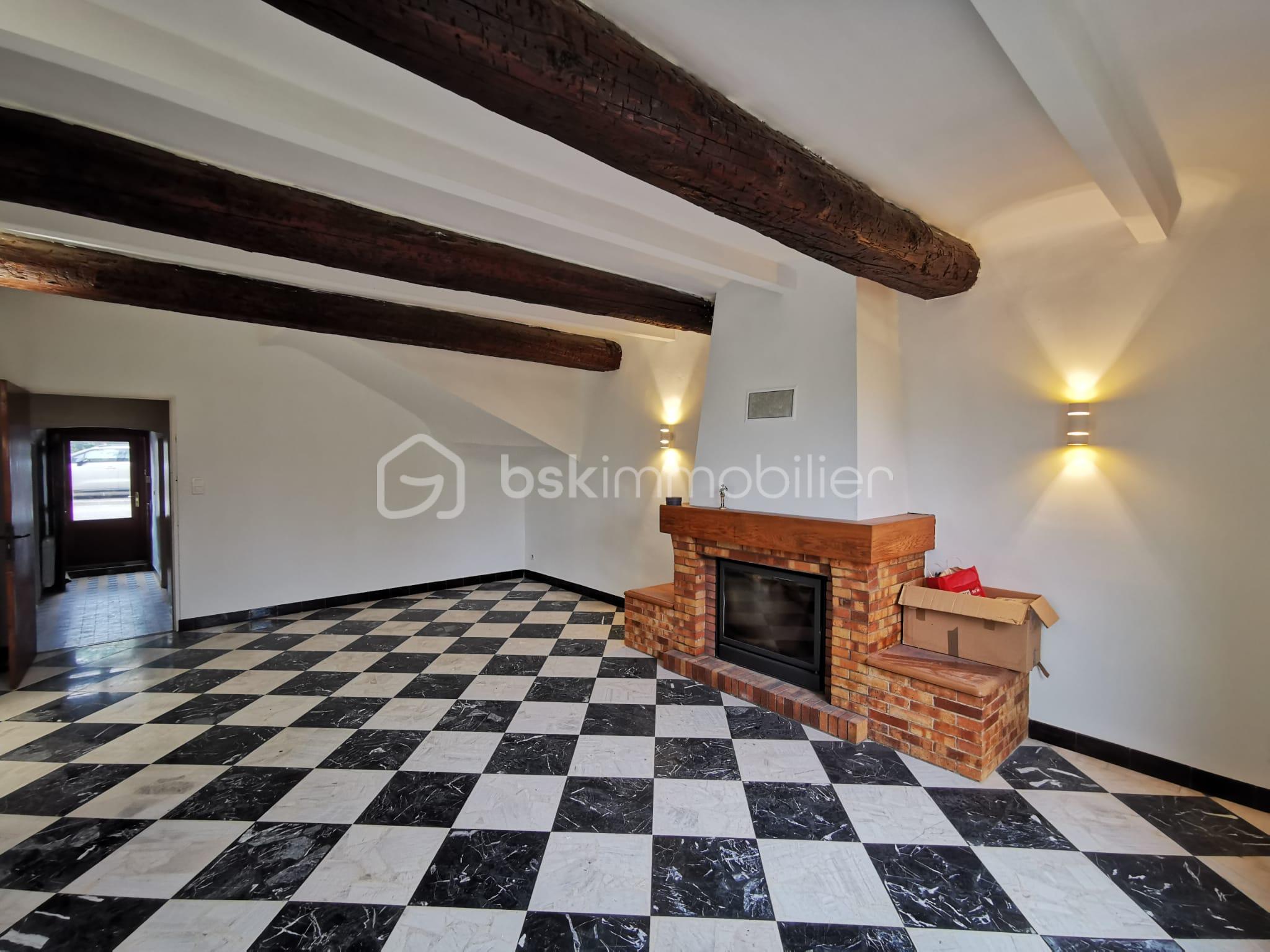 Maison de 126,91 m² - WhatsApp Image 2024-03-30 à 18.25.18_ce933d10.jpg