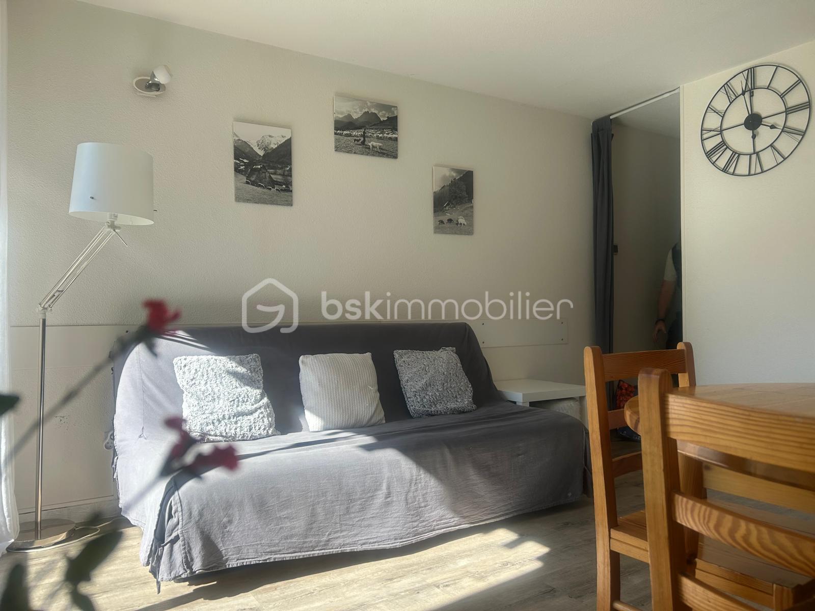 Appartement de 30,28 m² - PHOTO-2025-09-28-22-46-31 13.jpg