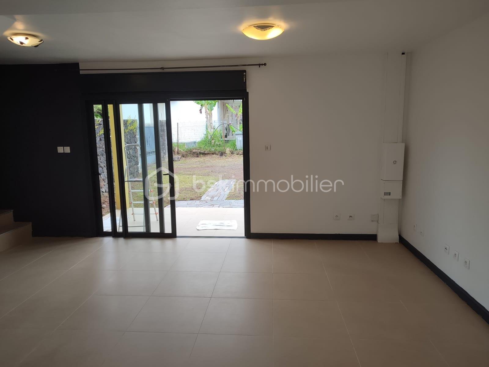 Maison jumelee de 130 m² - IMG-20250131-WA0001.jpg