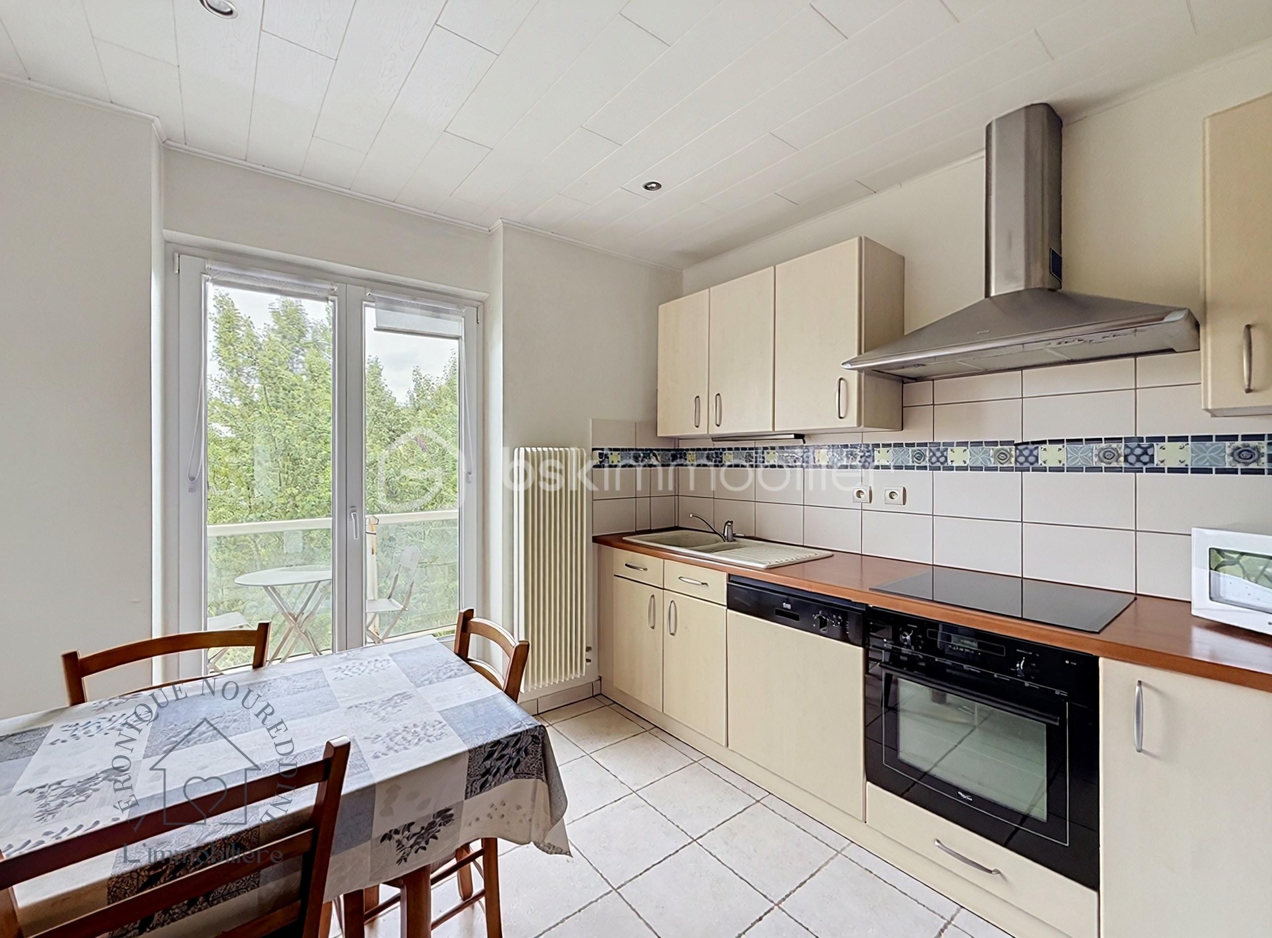 BEST CUISINE BALCON 2.jpg