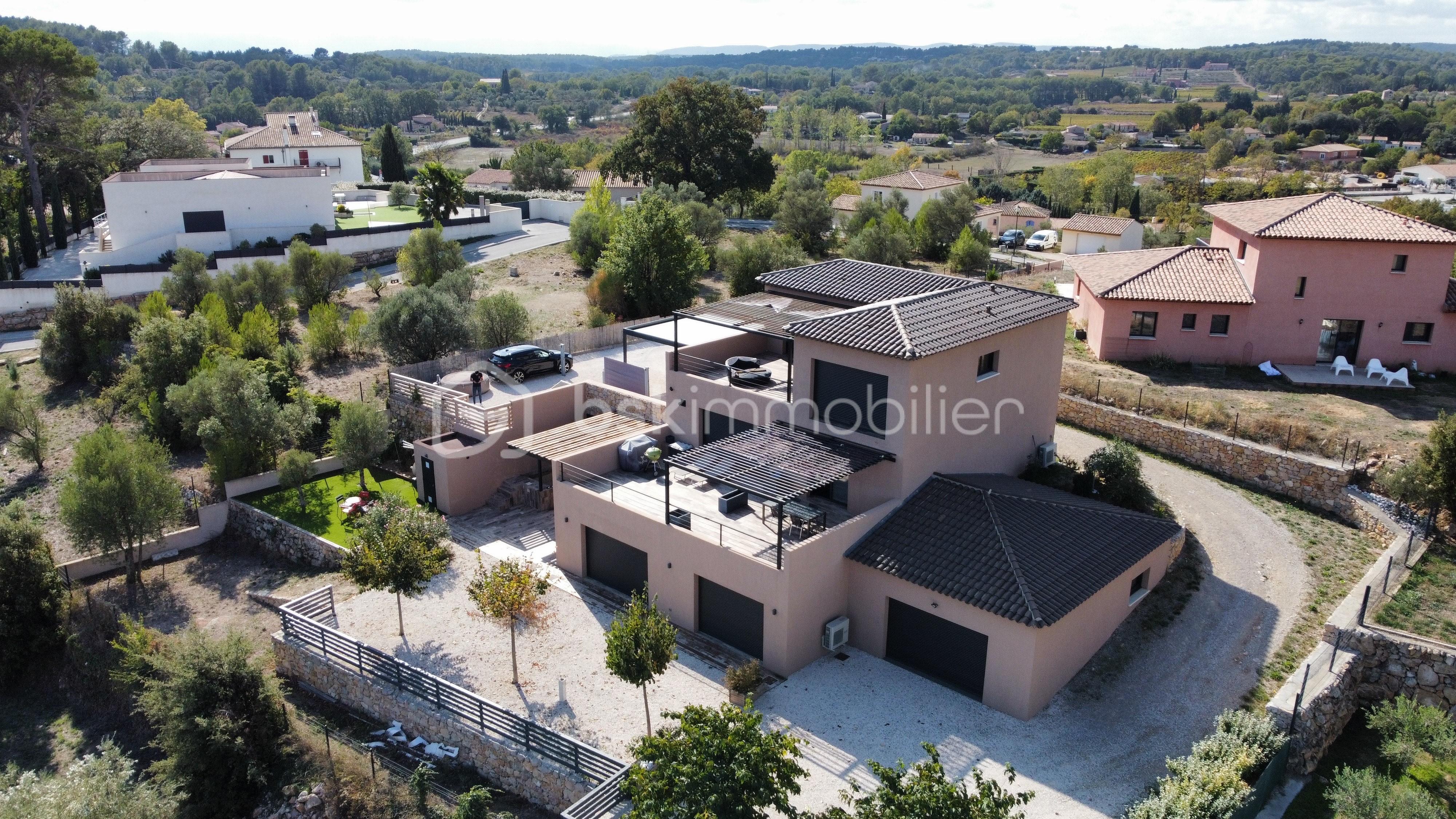 Maison d architecte de 255 m² - 1.jpeg