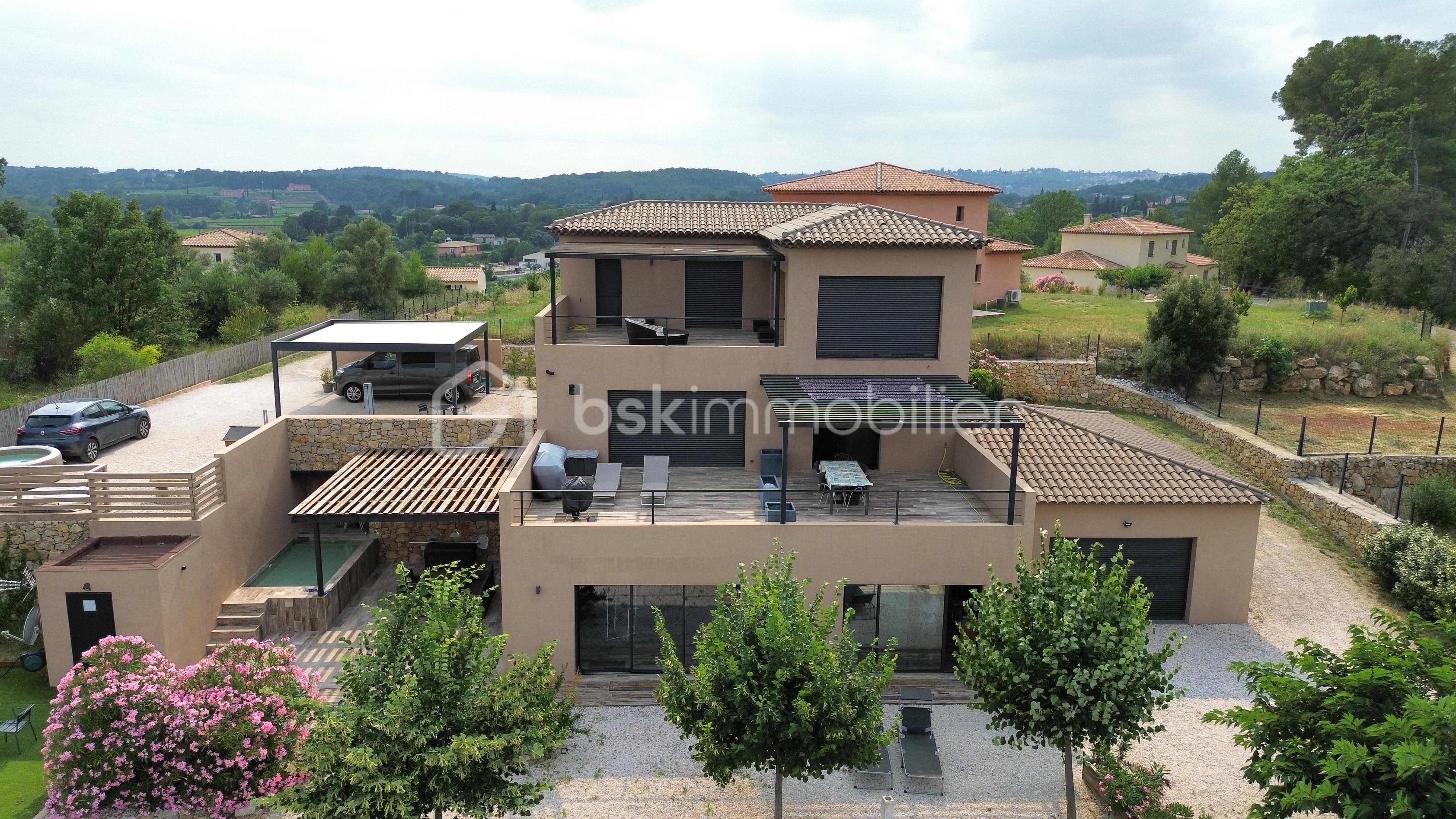 Maison d architecte de 255 m² - 2.jpeg