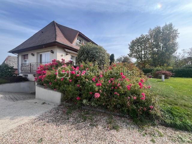 Maison de 141 m² - MAISON COTE CHEMIN B.jpg