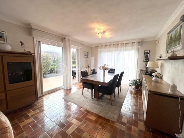 Maison de 141 m² - SEJOUR +.jpg