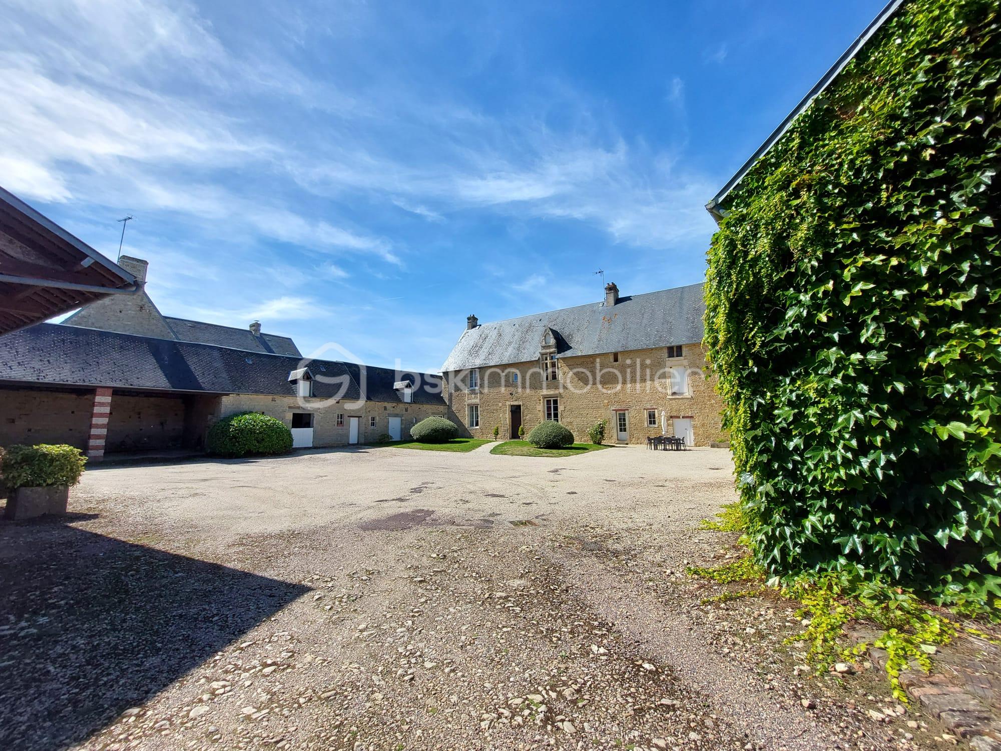 Maison en pierre de 202 m² - d26d87a4-d641-4e88-9469-db0da6575ffa.JPEG