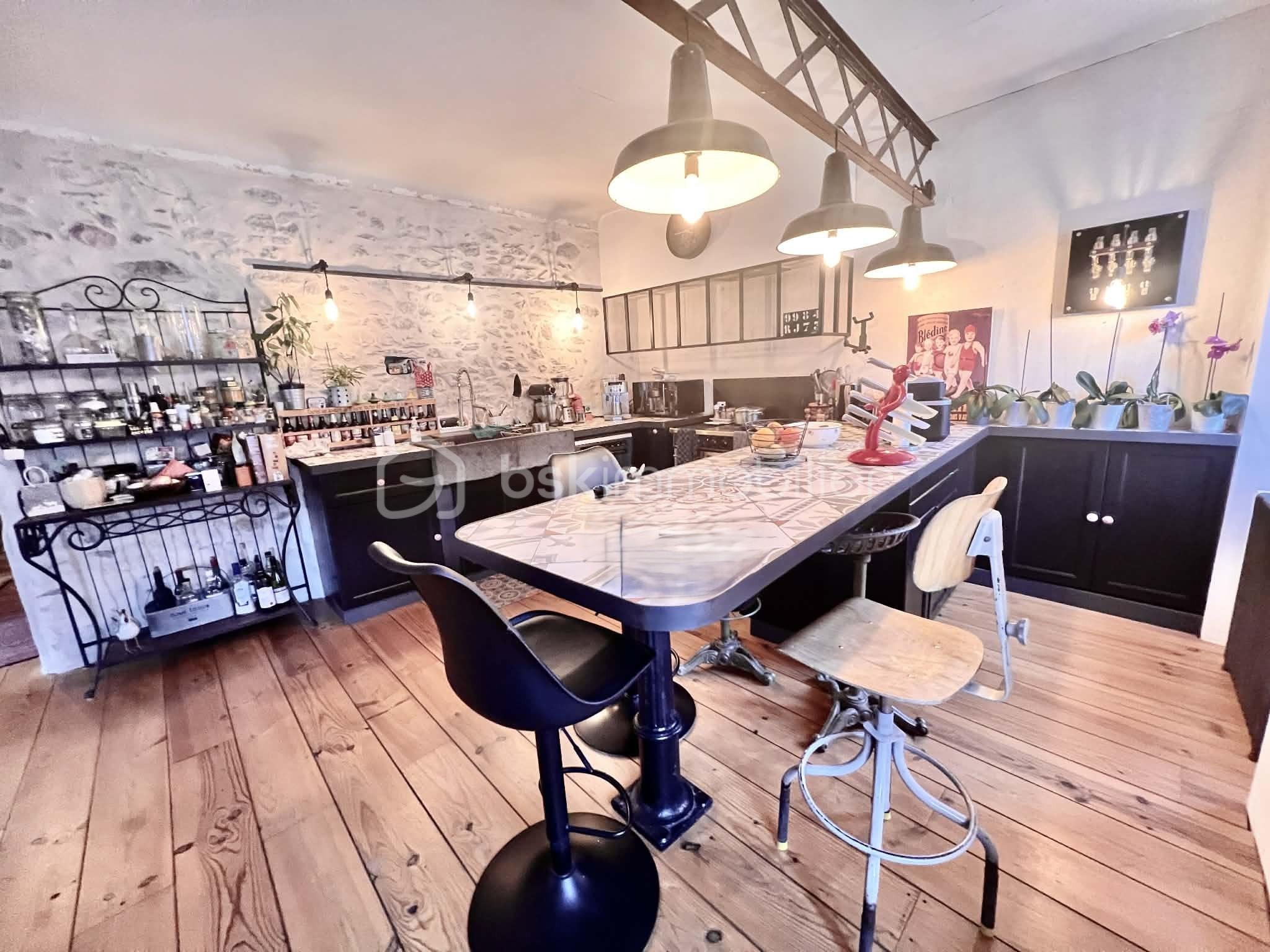 Demeure de 157 m² - 6e6a3865-6c2e-463a-80ca-19a8d8a1d5f6.jpg