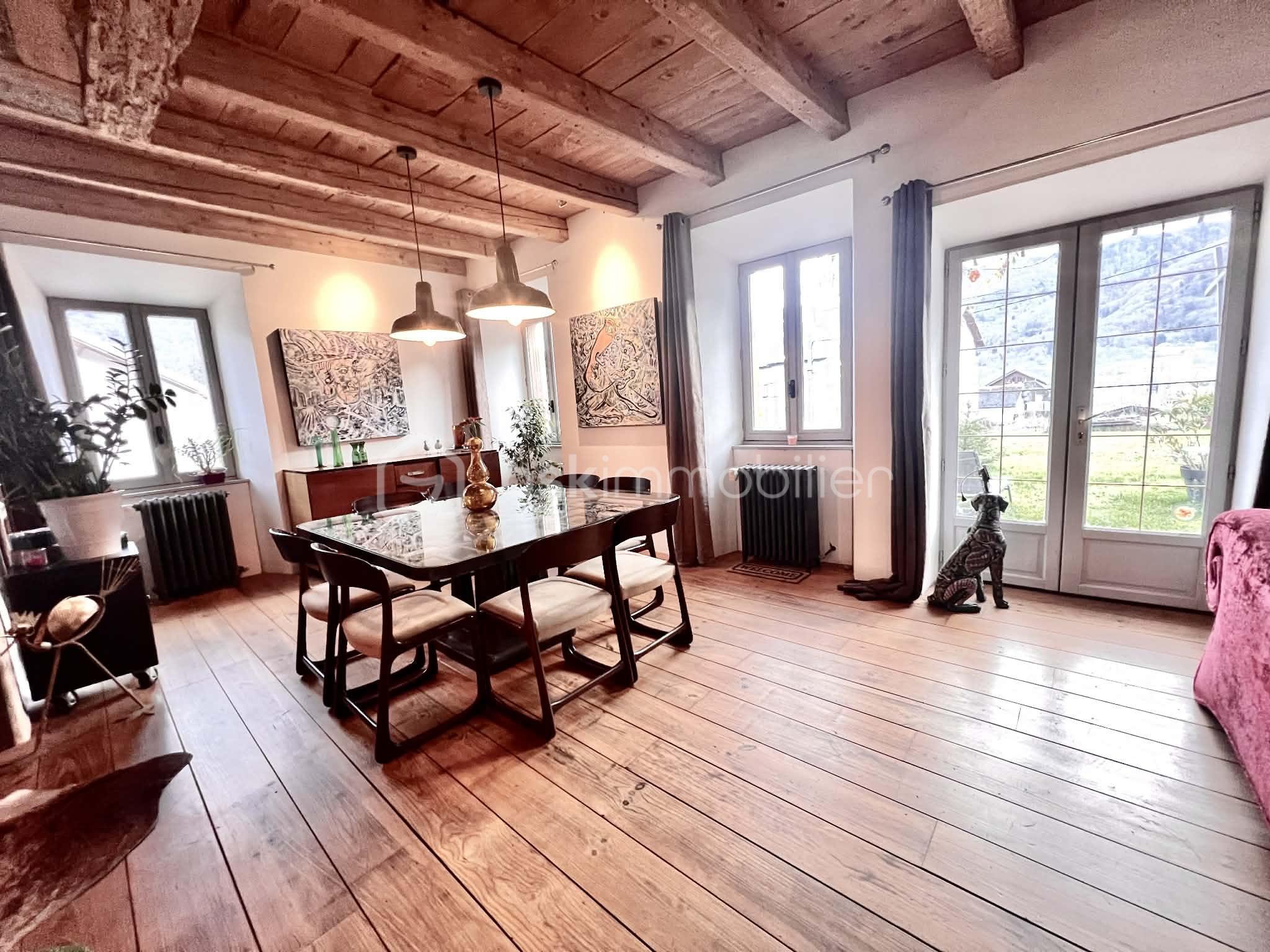 Demeure de 157 m² - 77bc2f8e-ce07-483a-99ce-8bb483da7db0.jpg